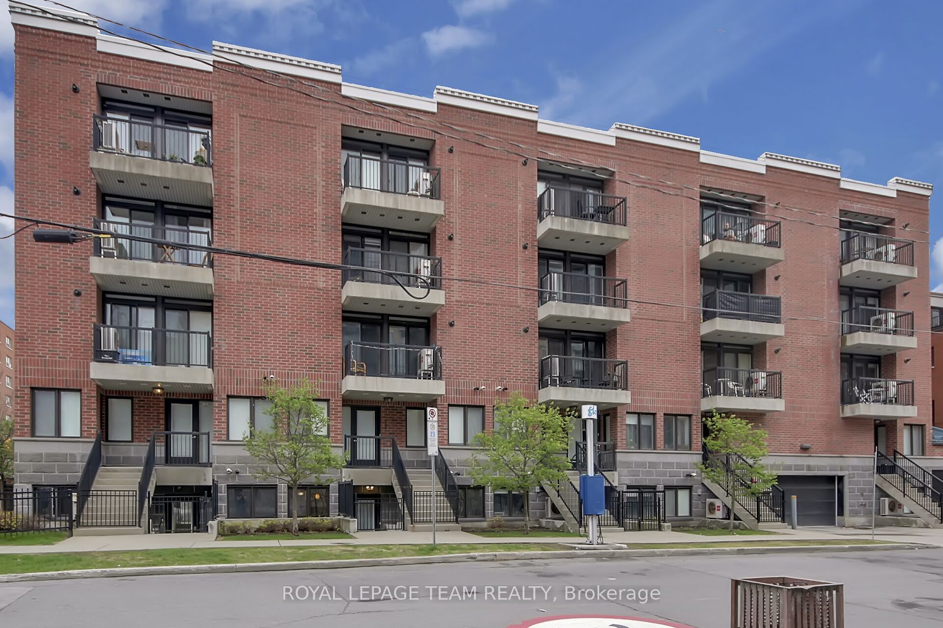 #102 - 142 Daly Avenue