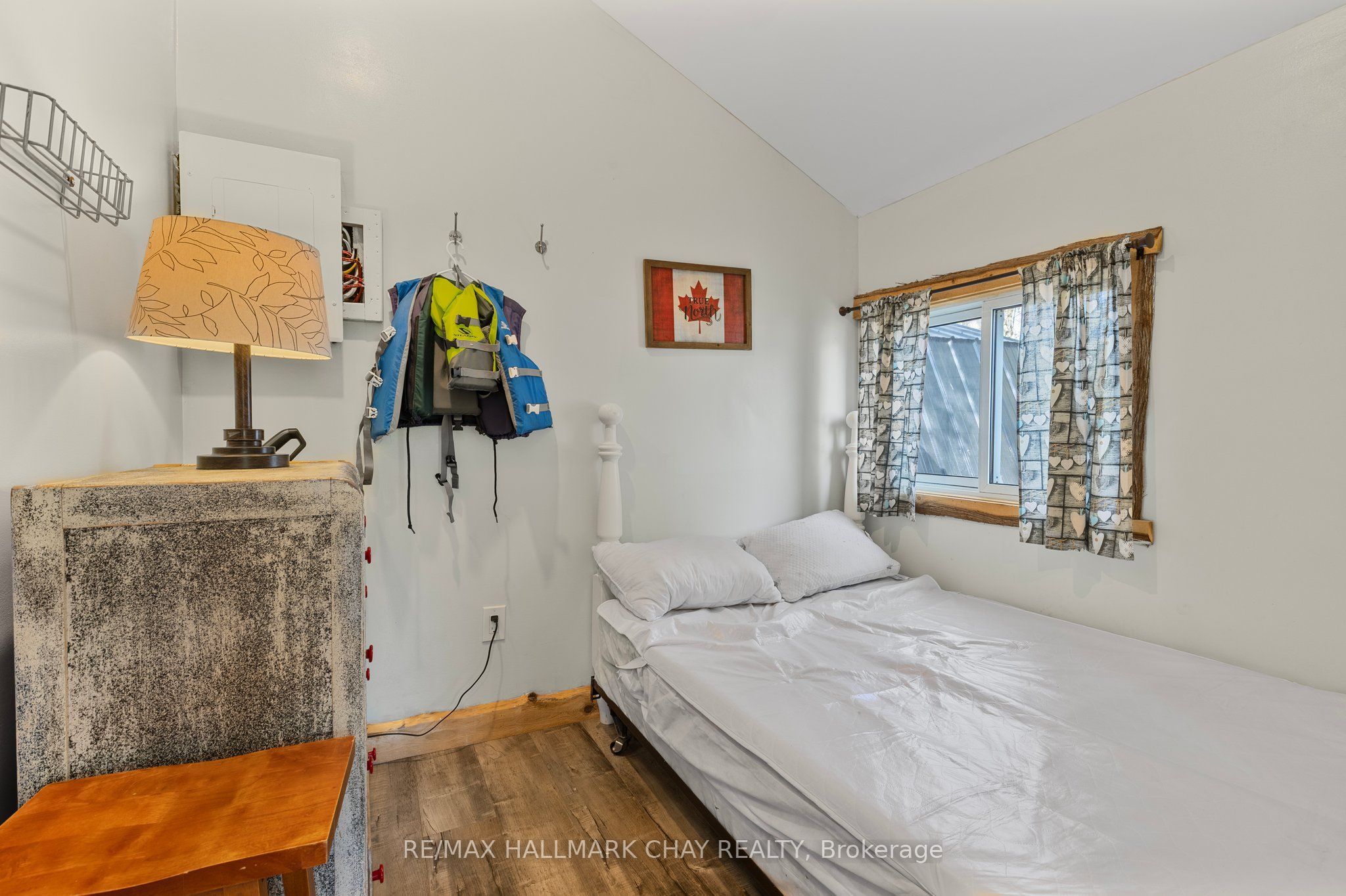 230-232 Lake Dalrymple Road 6 Property Photo 11