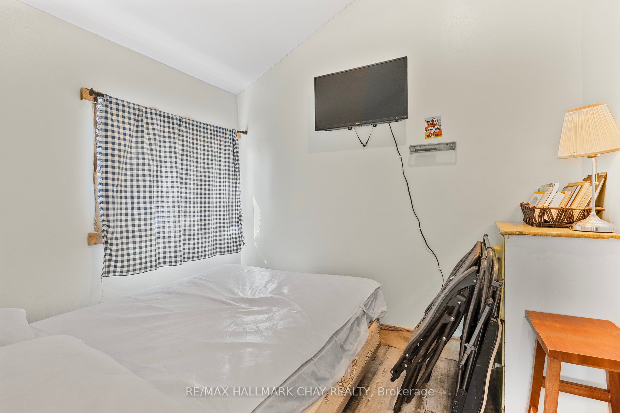230-232 Lake Dalrymple Road 6 Property Photo 12