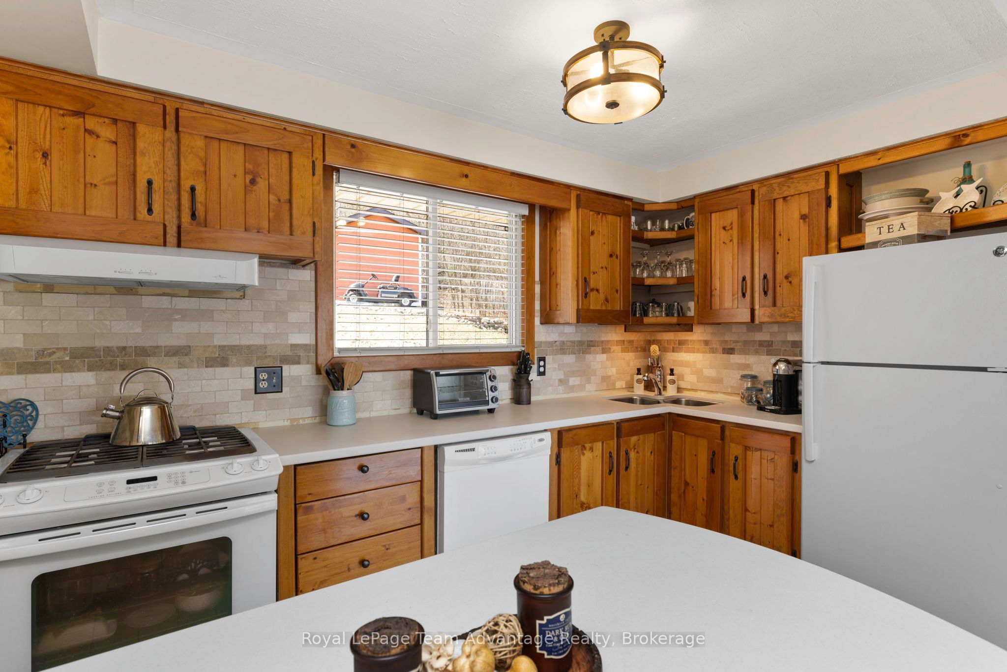 18 Pine Valley Drive Property Photo 14