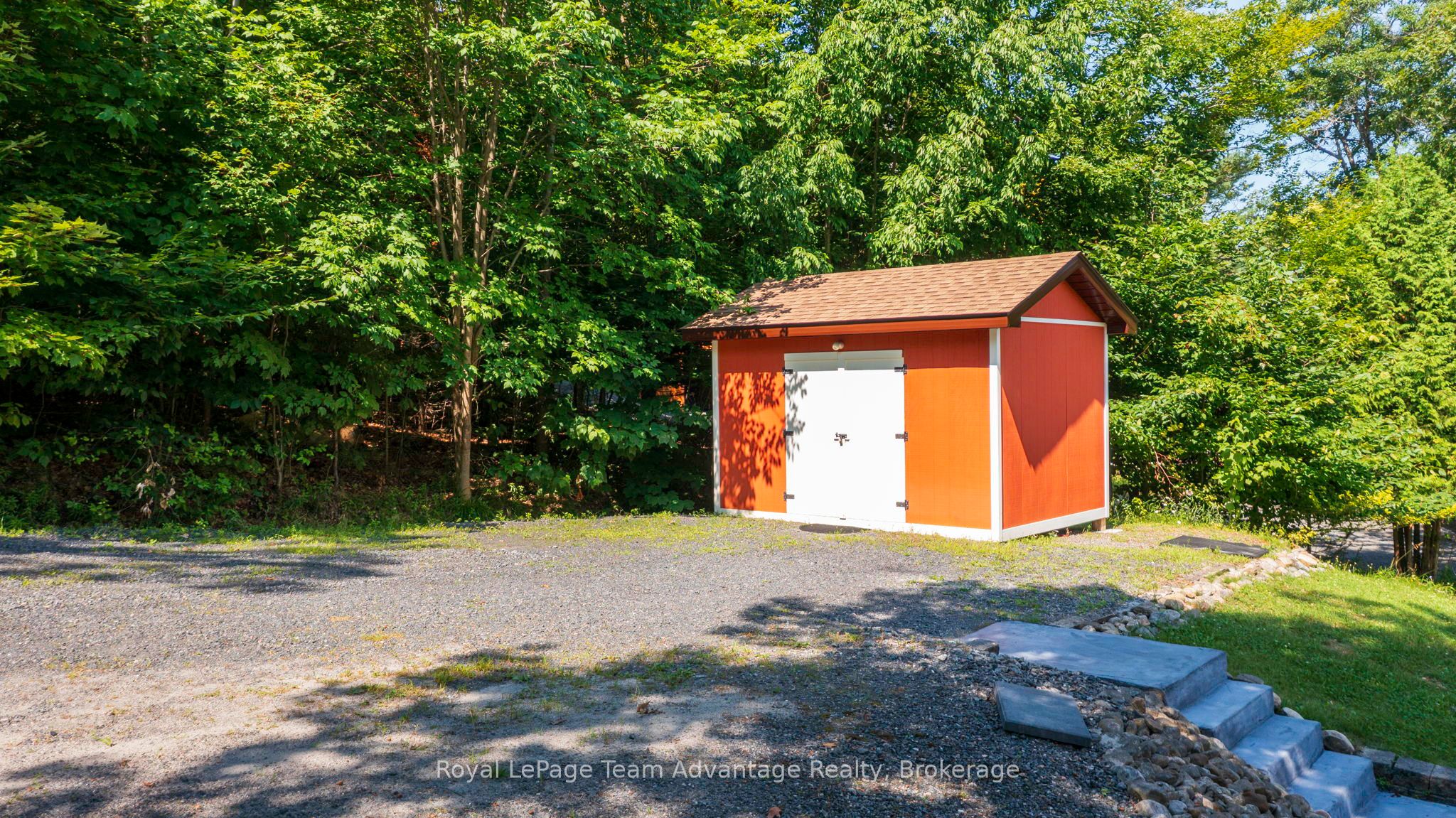 18 Pine Valley Drive Property Photo 41