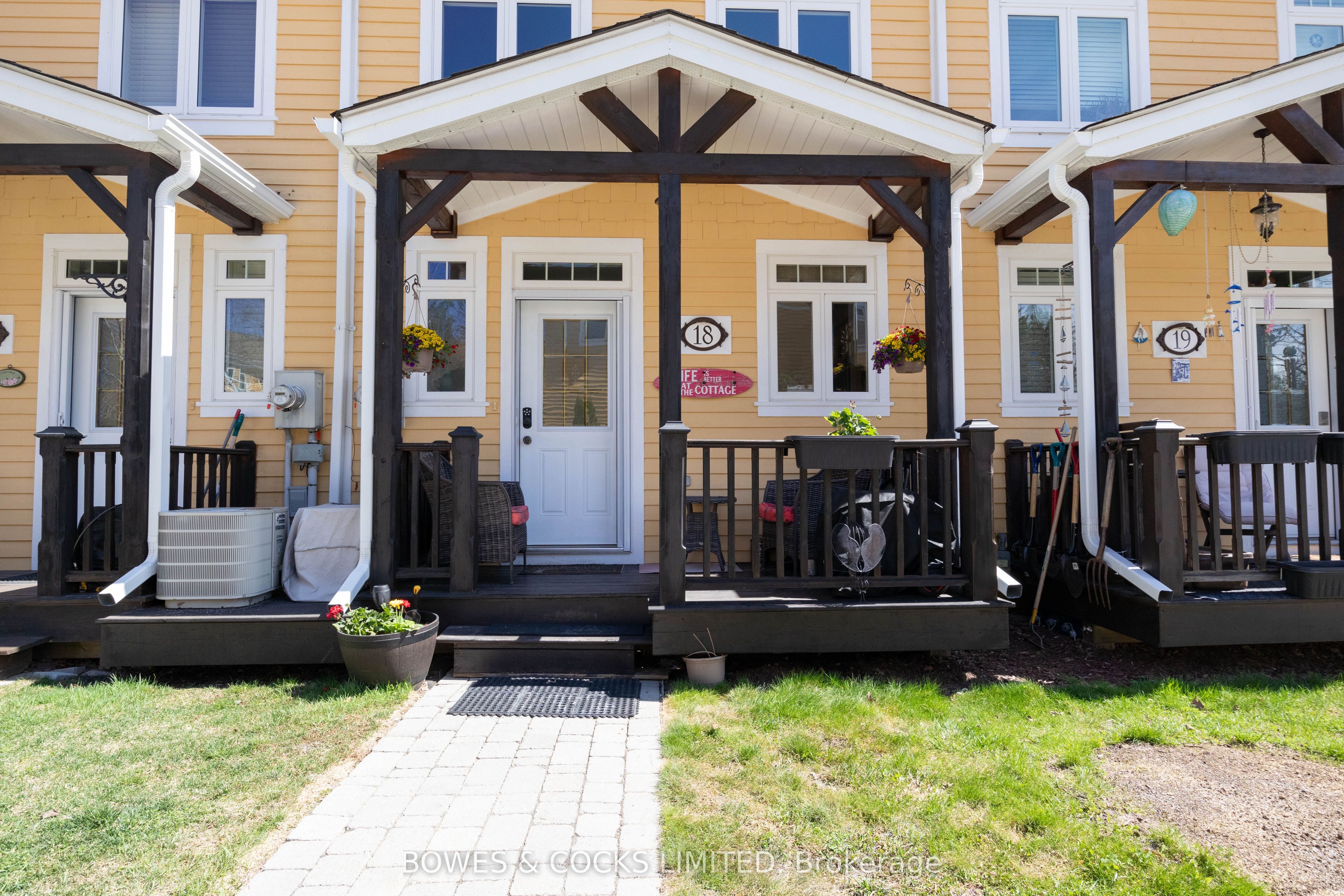 #18 - 1579 Anstruther Lake Road Property Photo 1