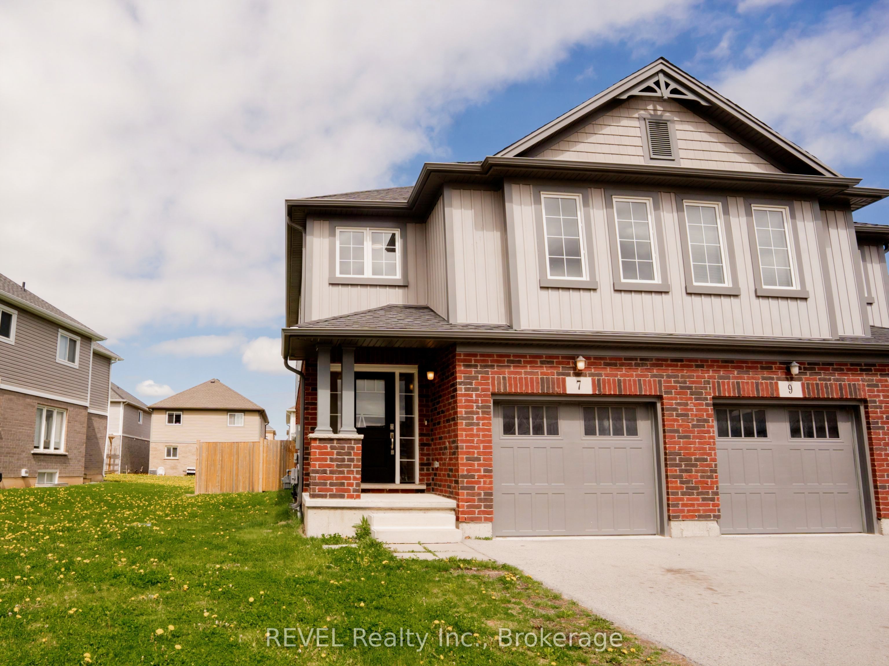 7 Hawthorn Avenue Property Photo 1