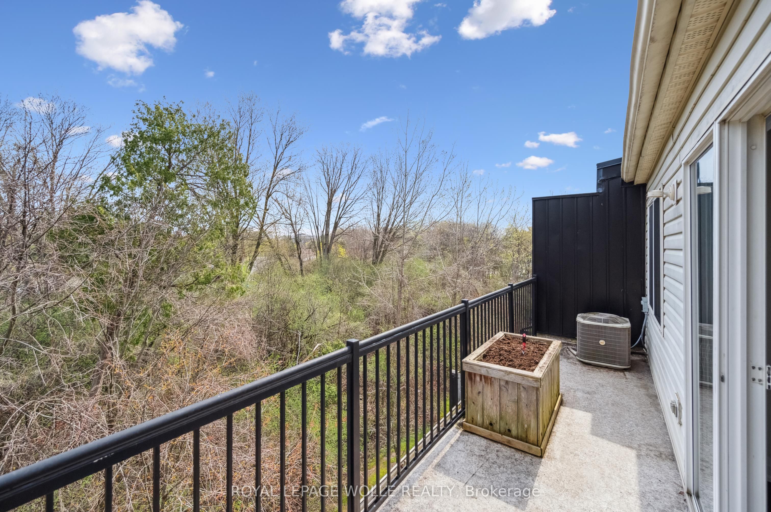45 Cedarhill Crescent 12d Property Photo 18