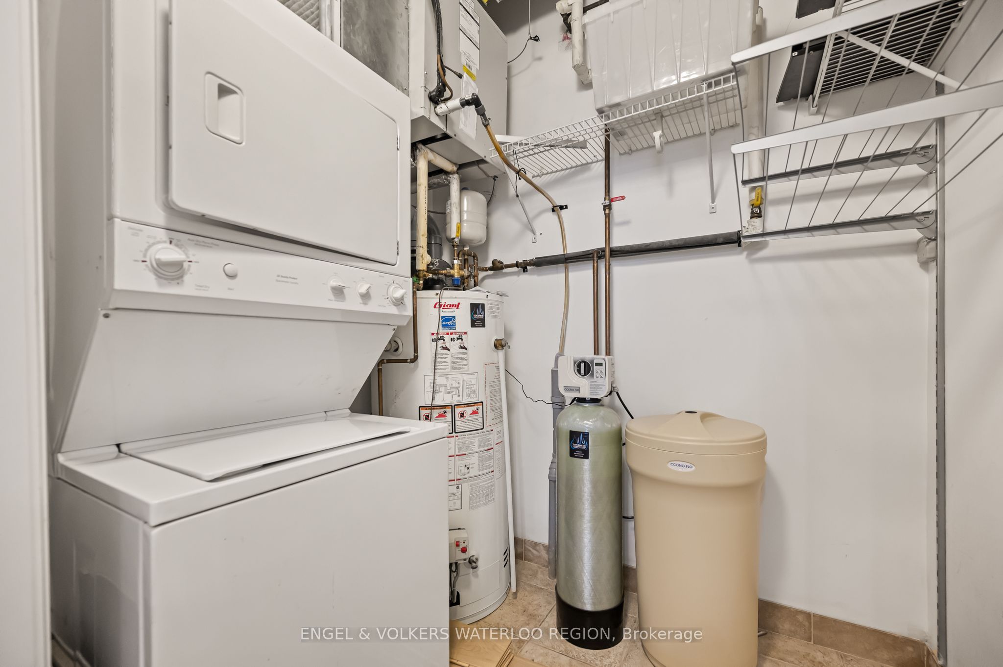 #212 - 165 Duke Street Property Photo 23