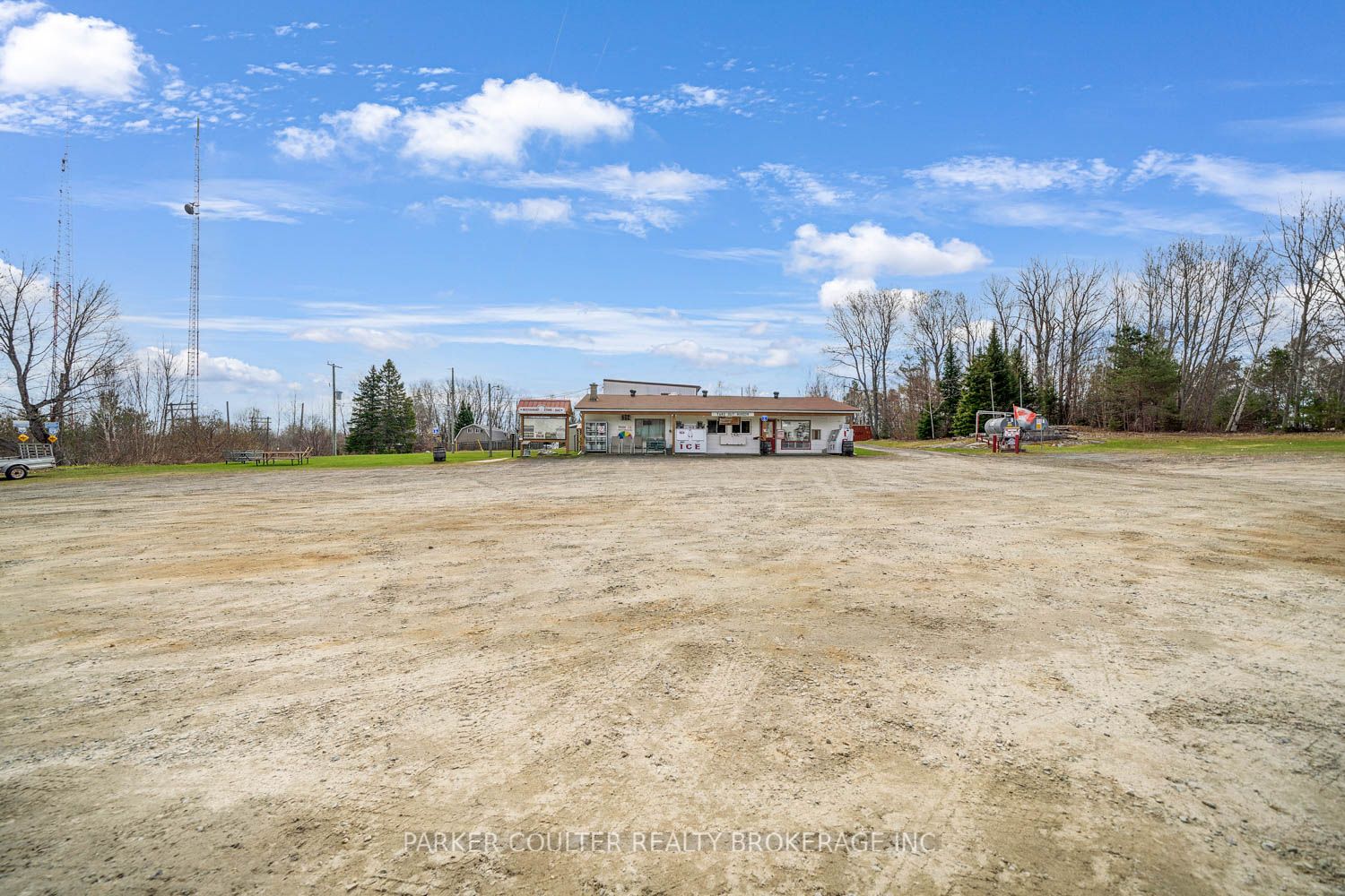 1294 Highway 520 Property Photo 1
