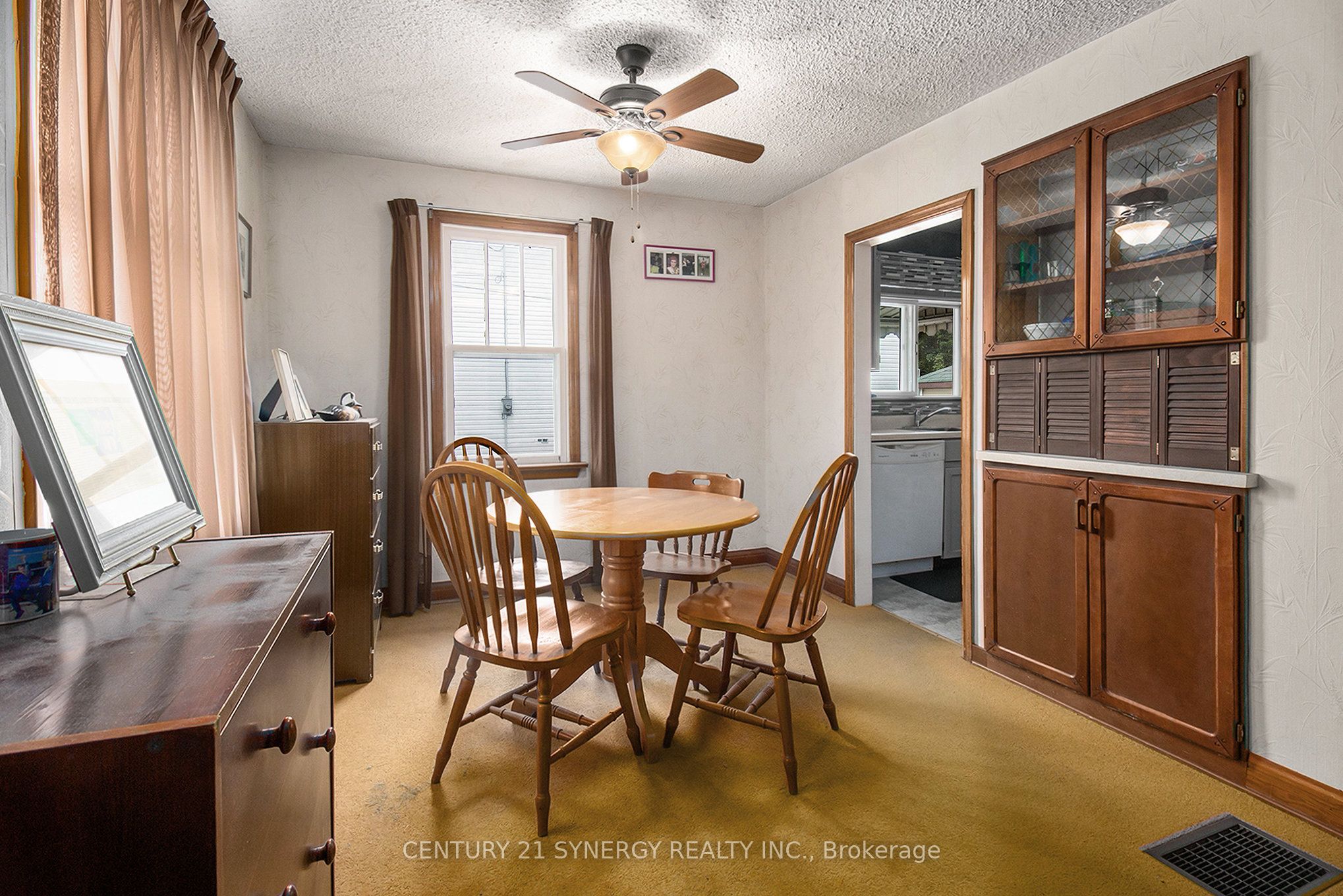 46 Cornelia Street Property Photo 6