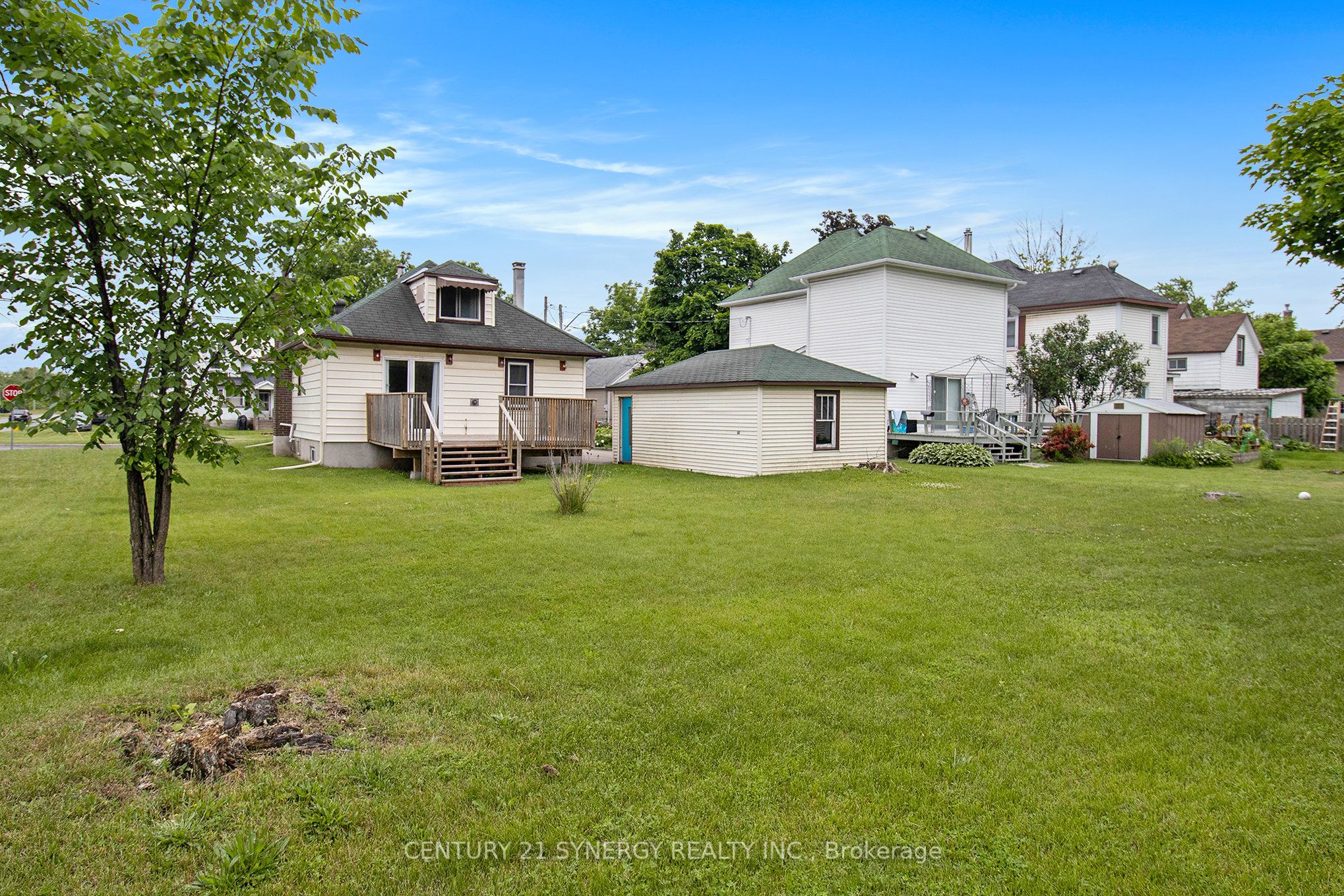 46 Cornelia Street Property Photo 18