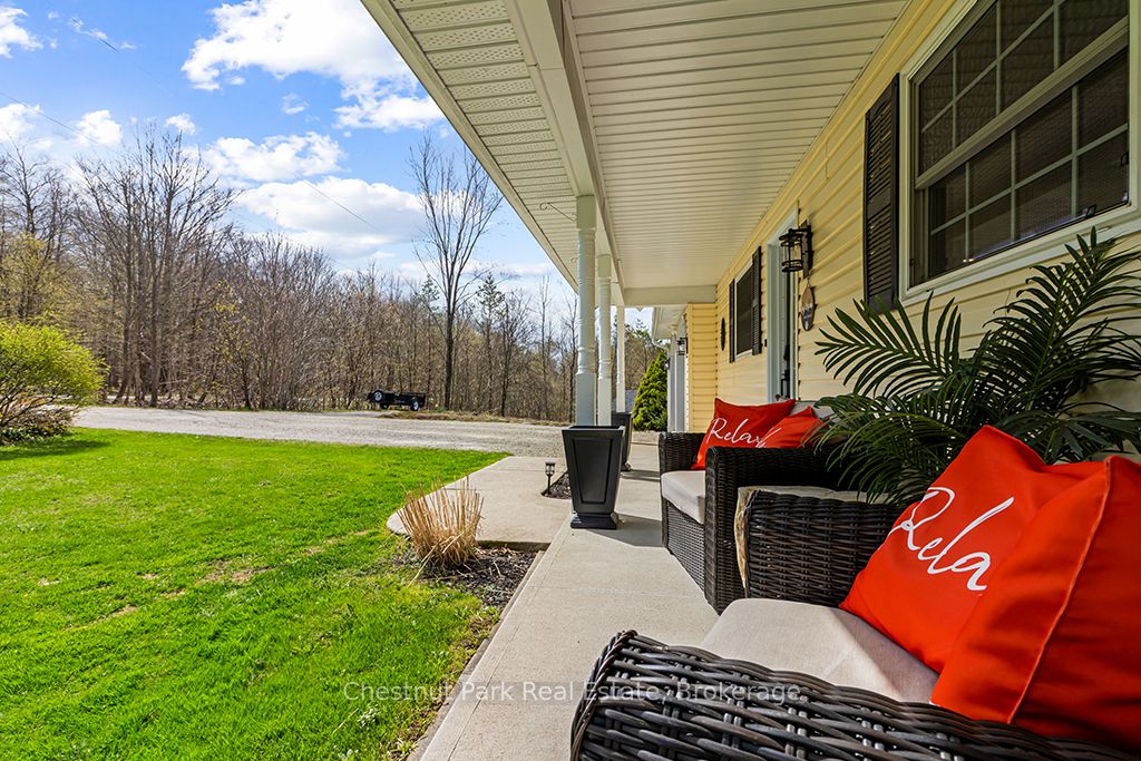 517792 Concession 5 N/a N Property Photo 5