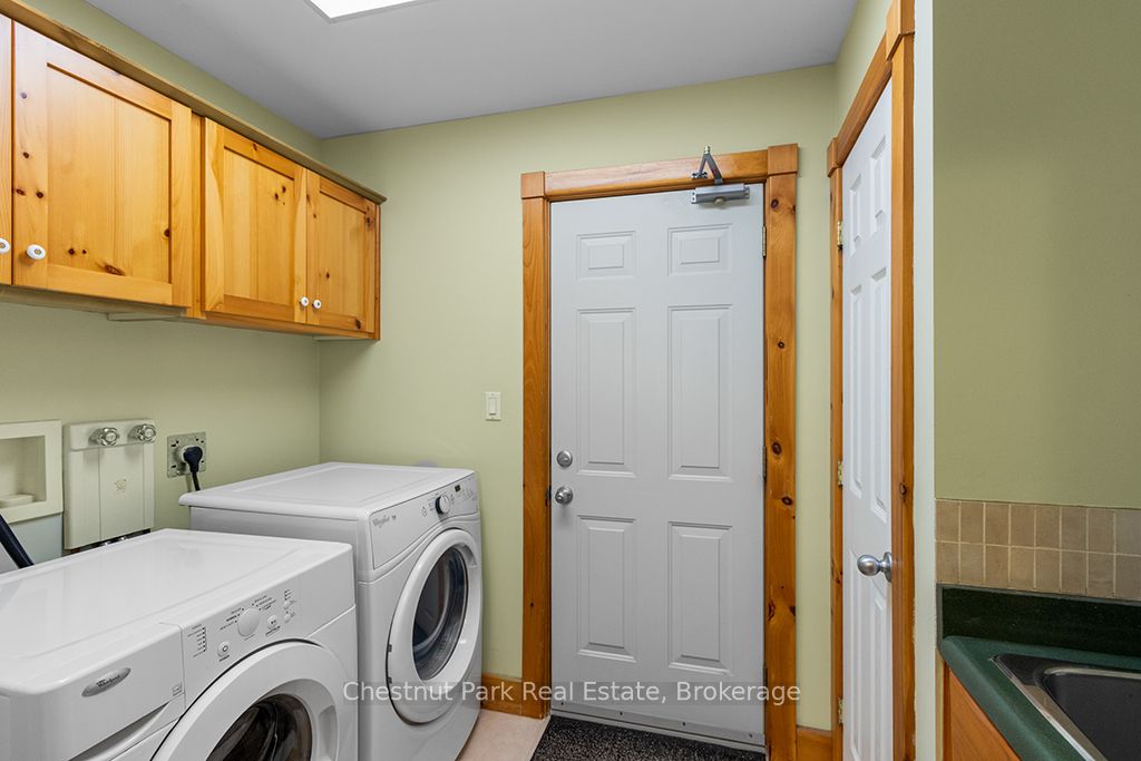 517792 Concession 5 N/a N Property Photo 23