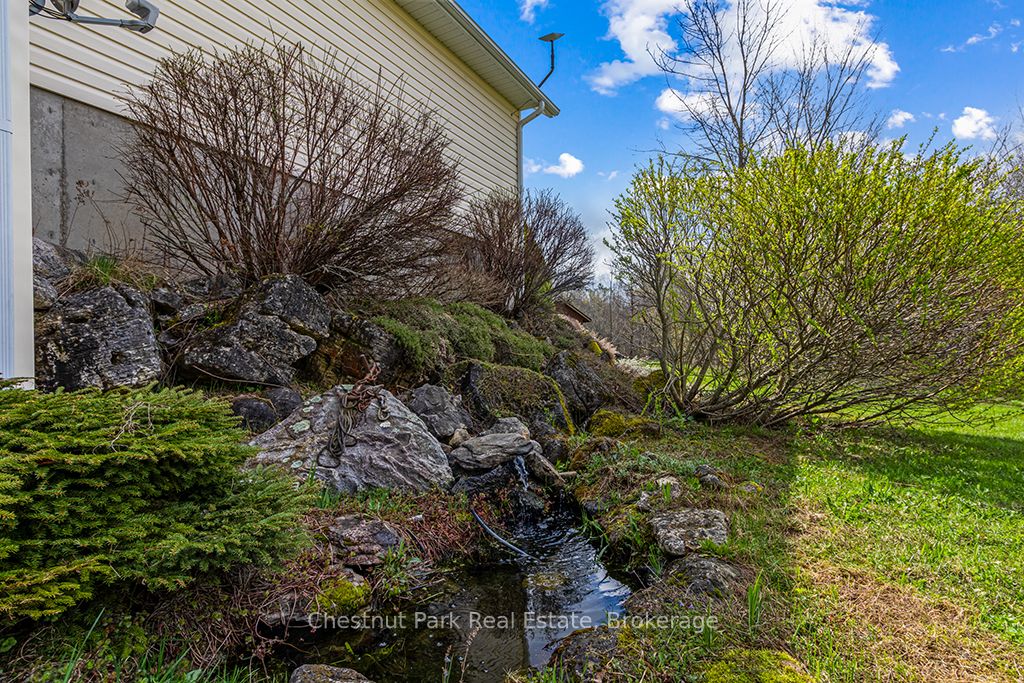 517792 Concession 5 N/a N Property Photo 43