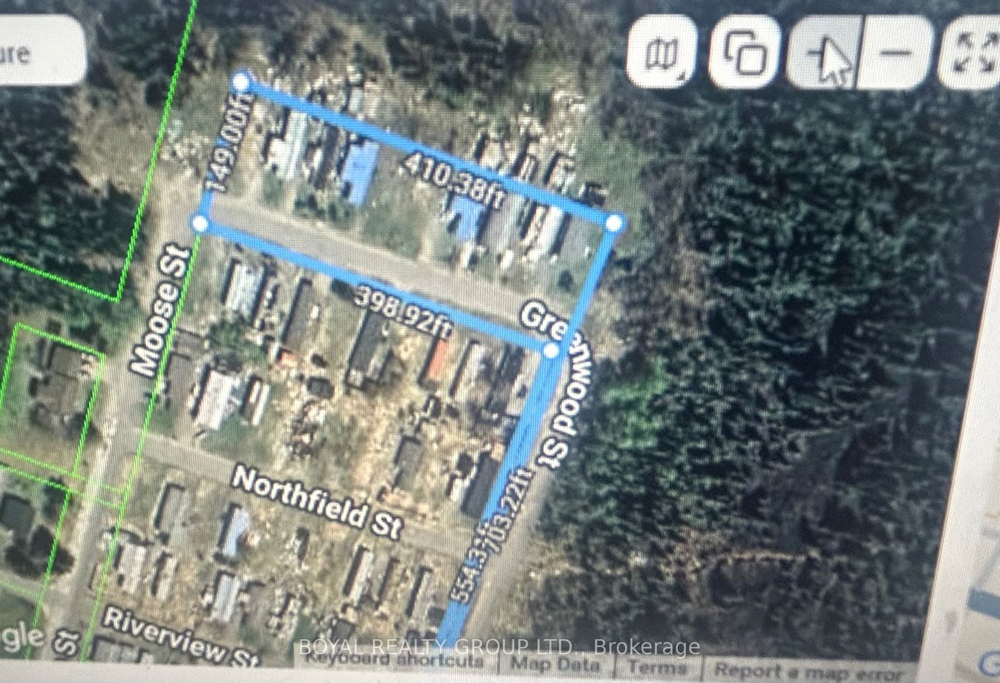 111 Moose Street Property Photo 1