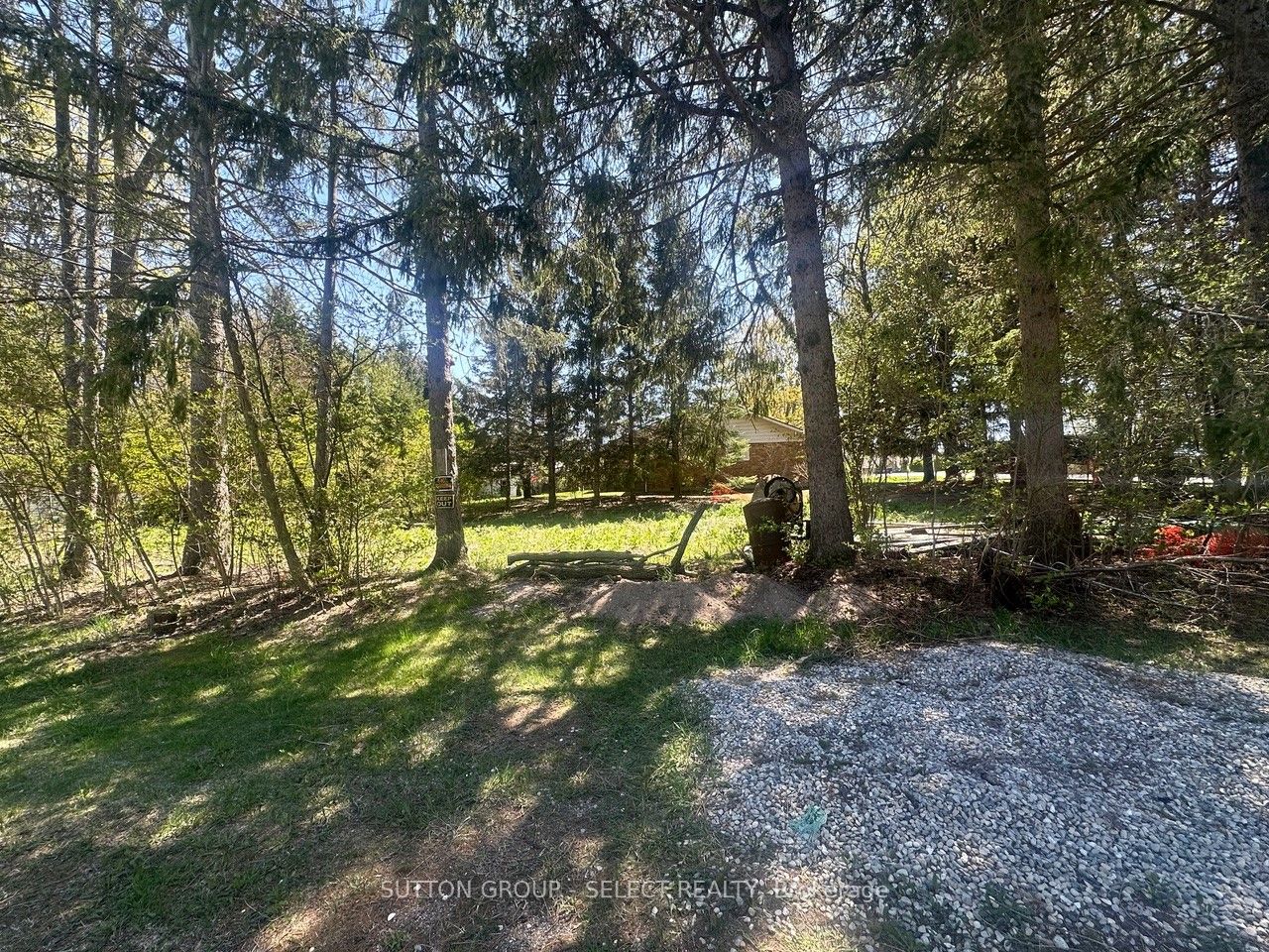 14 Mactavesh Crescent Property Photo