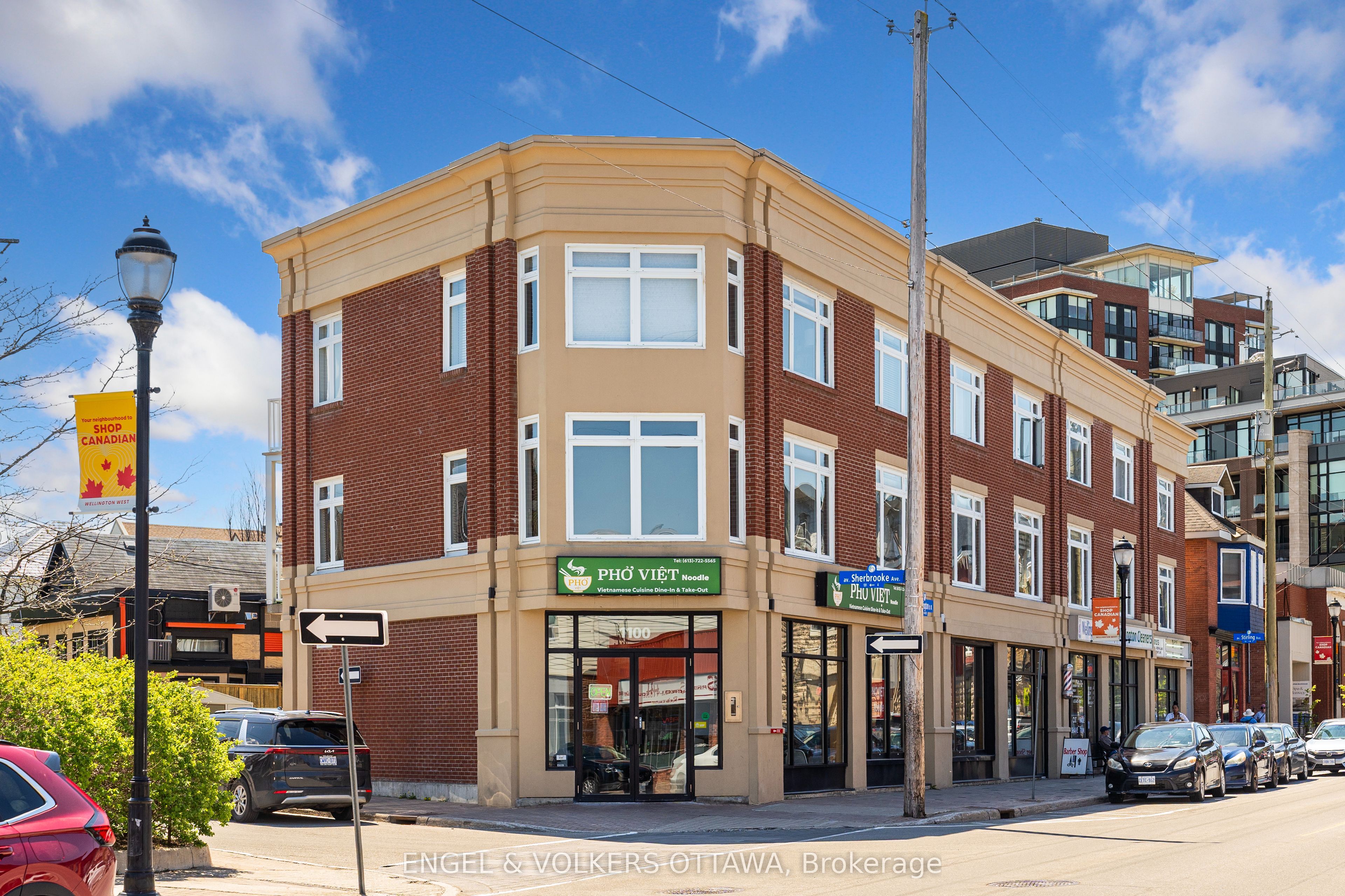 4 Sherbrooke Ave