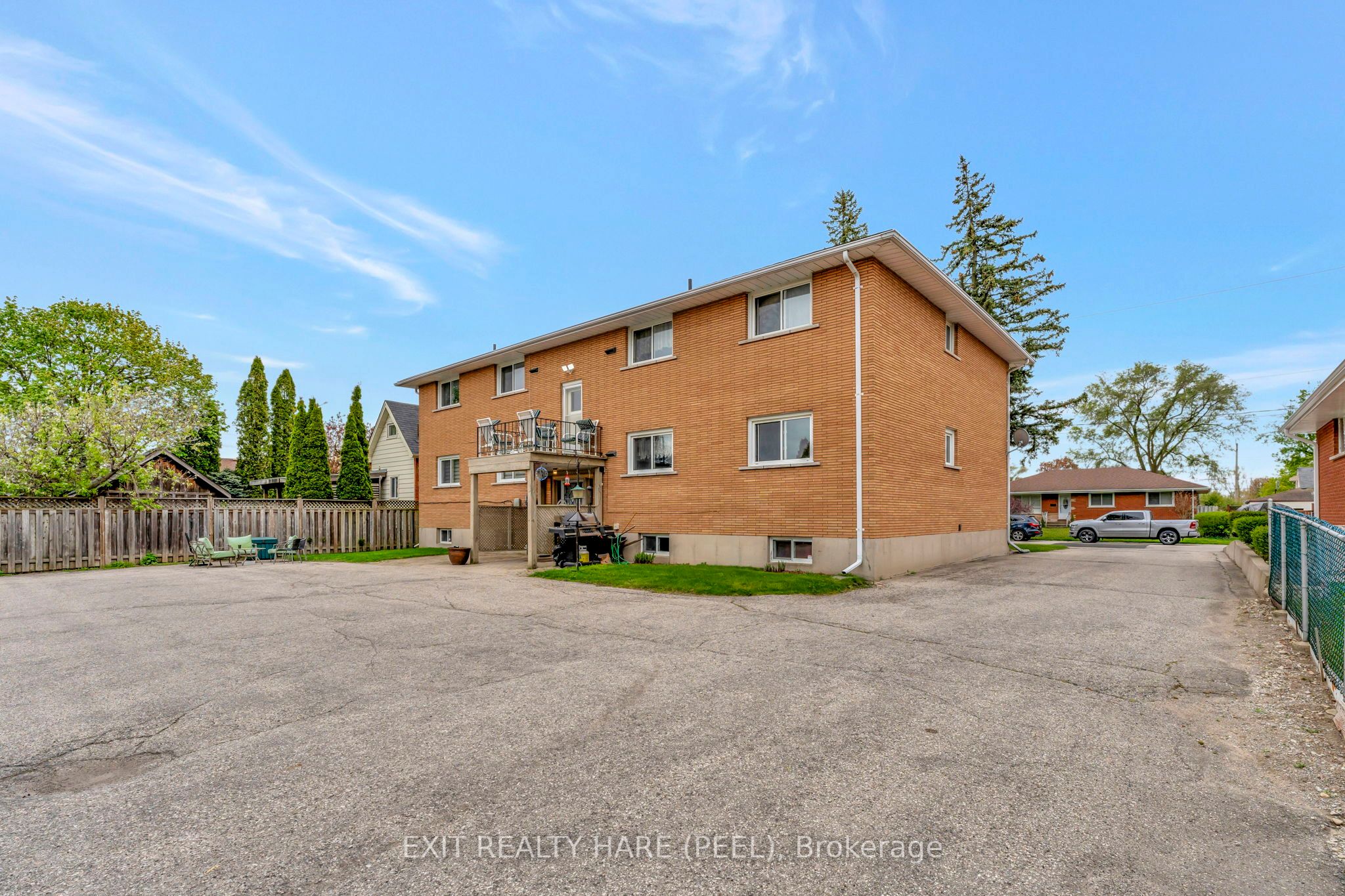 52 Hampton Street Property Photo 23