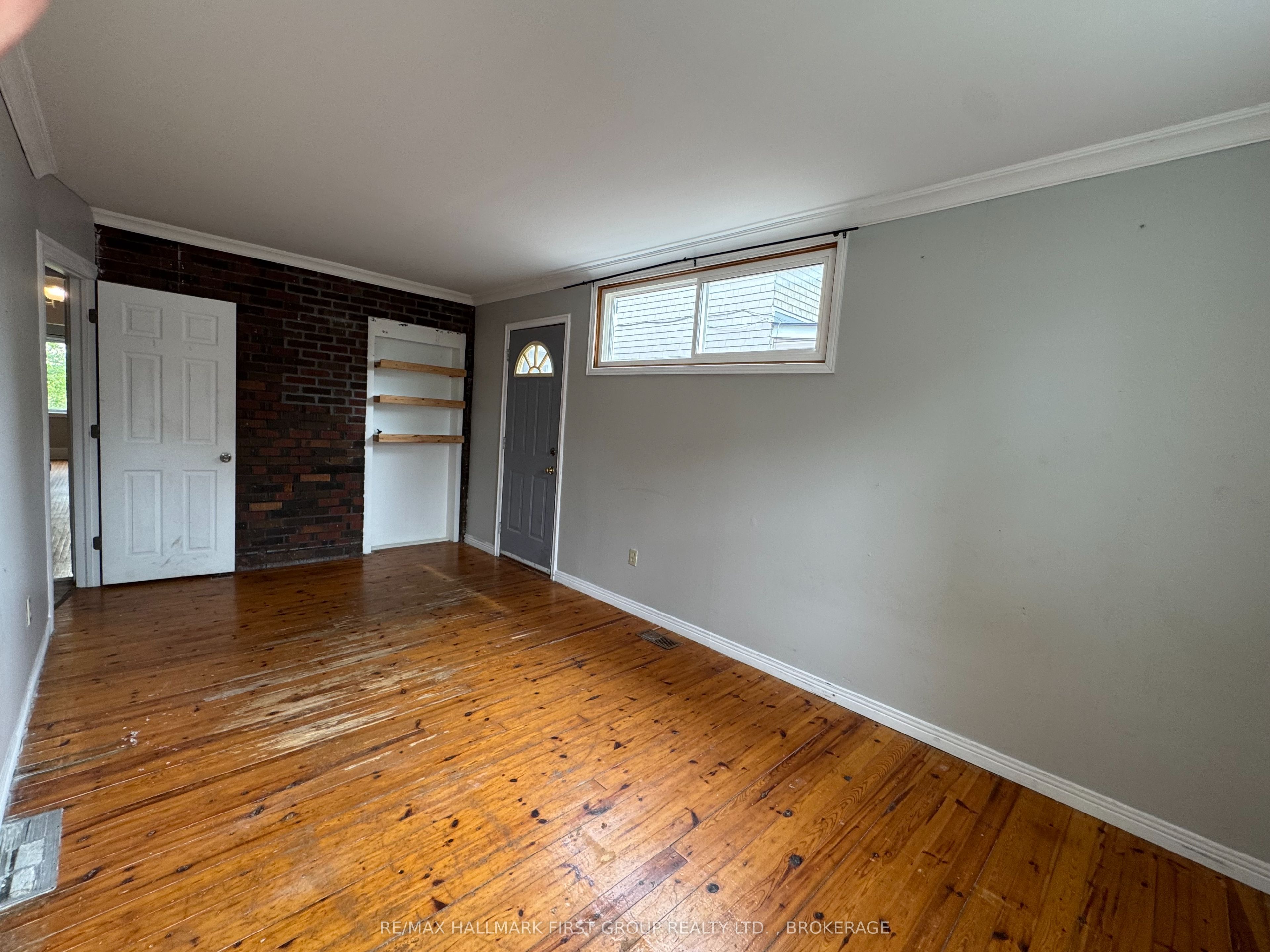 516 Victoria St Property Photo 12