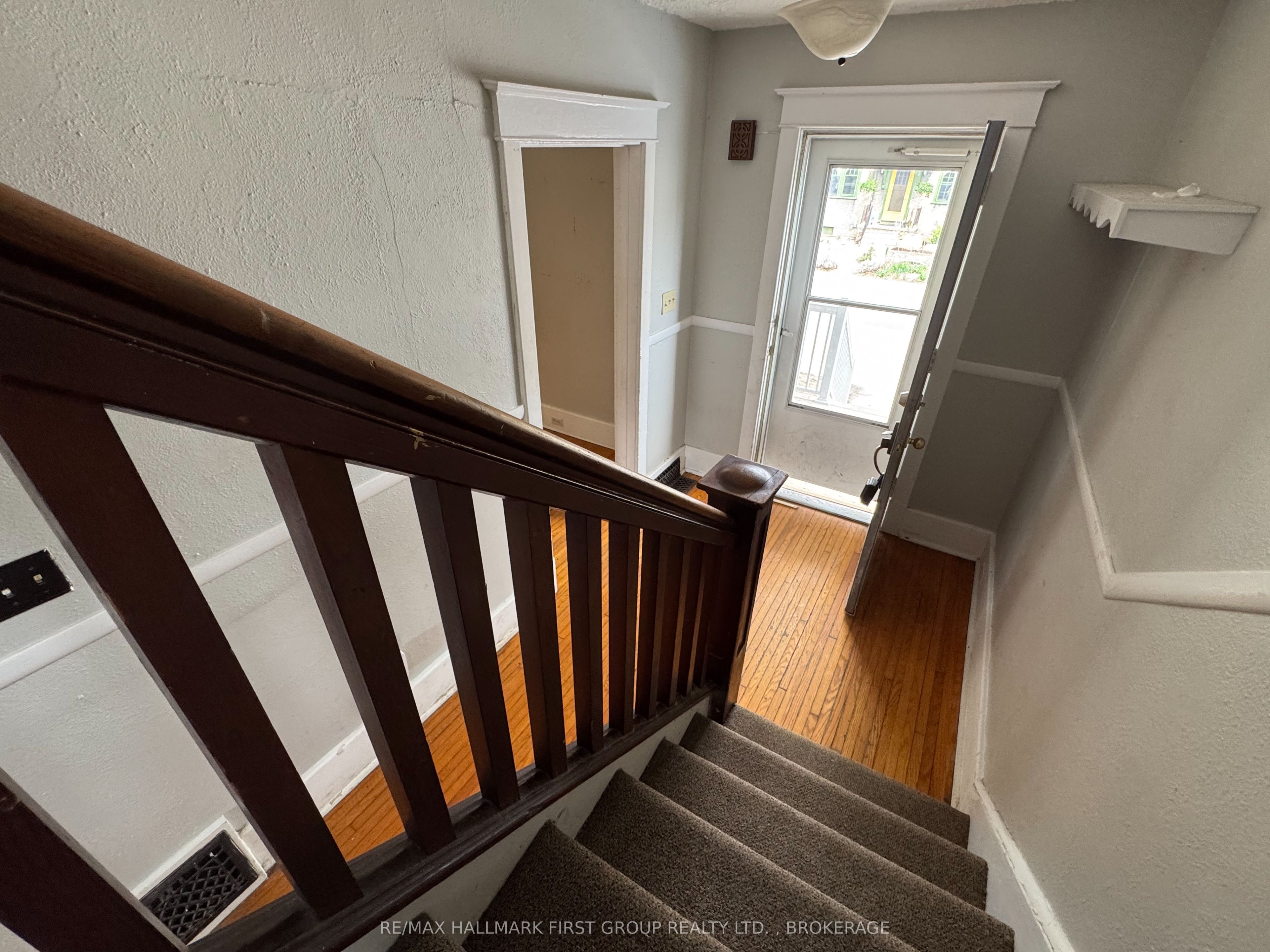 516 Victoria St Property Photo 15