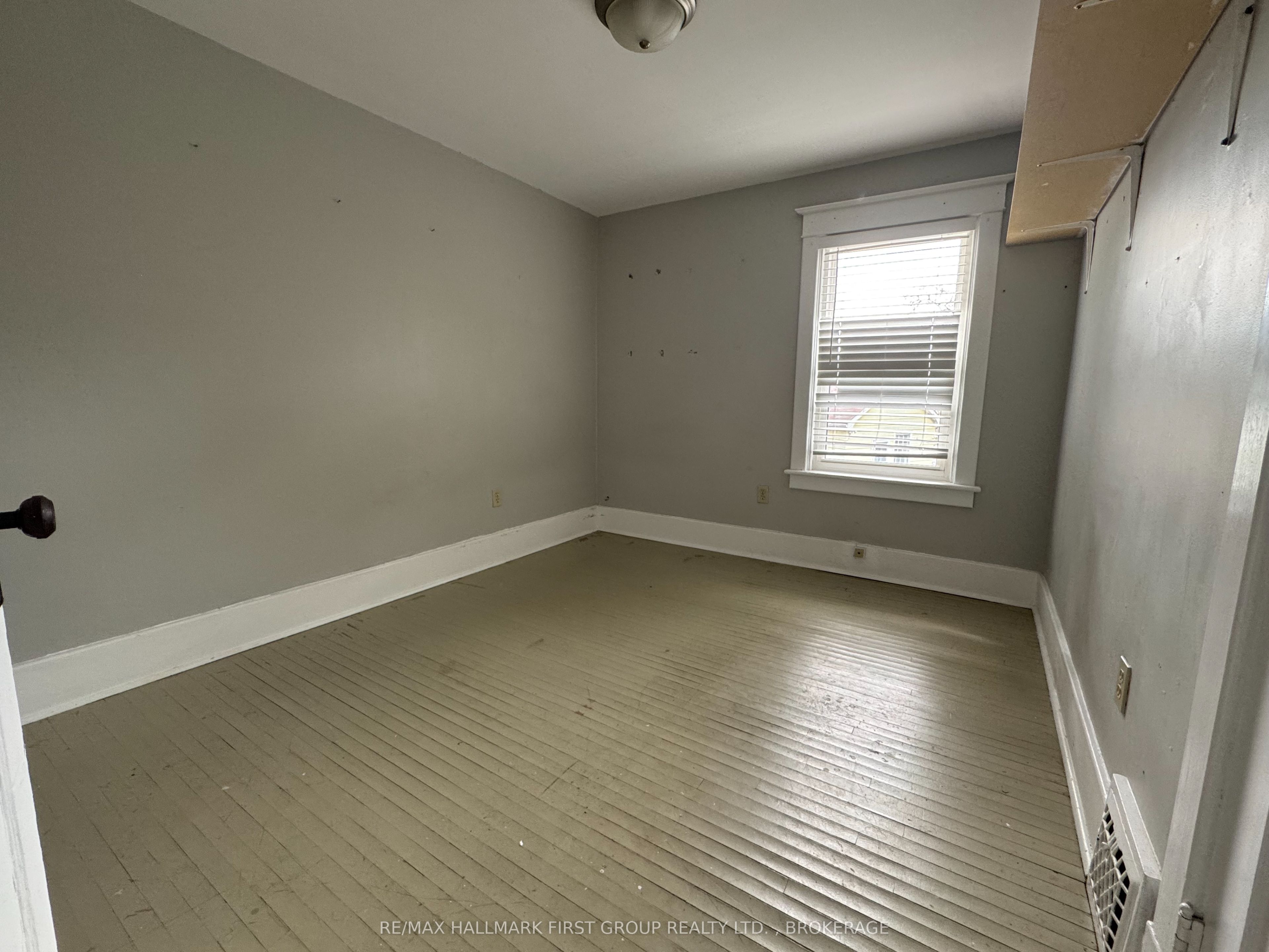 516 Victoria St Property Photo 18