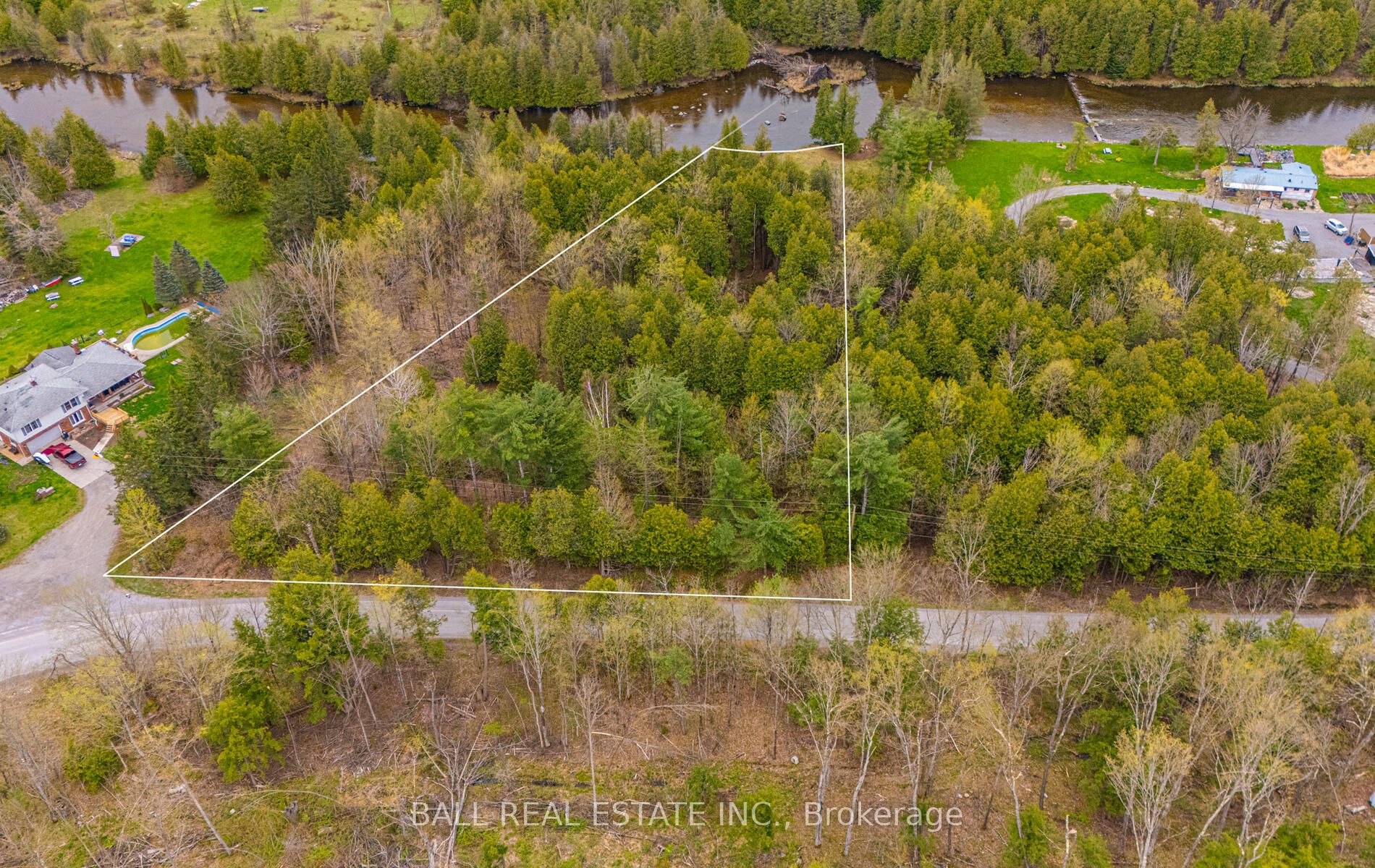 513 Sawmill Rd Property Photo 1