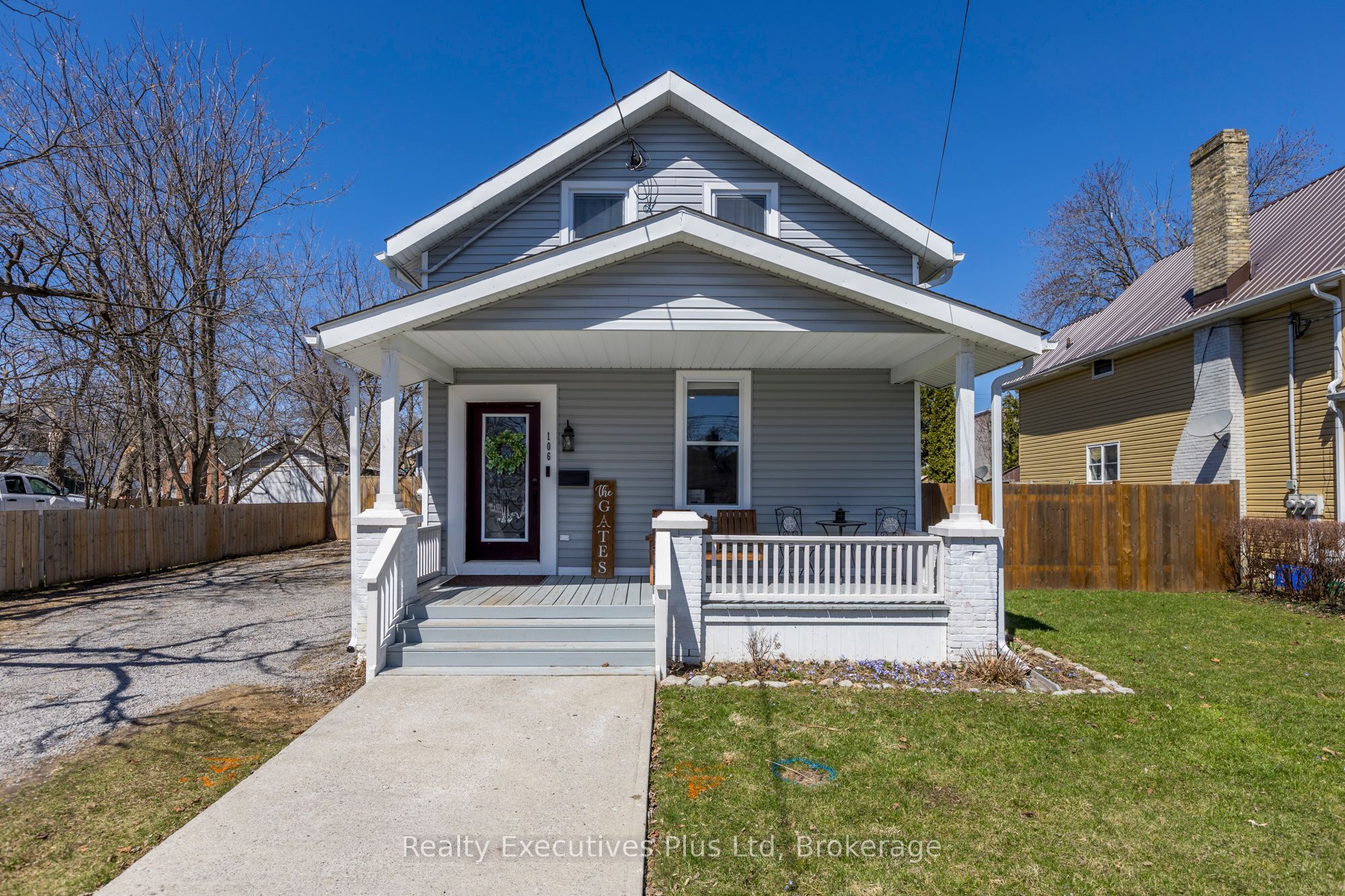 106 King St Property Photo 1