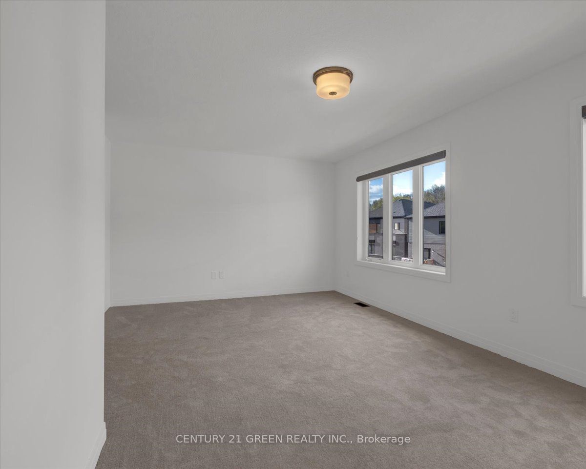 52 Mckernan Avenue Property Photo 24