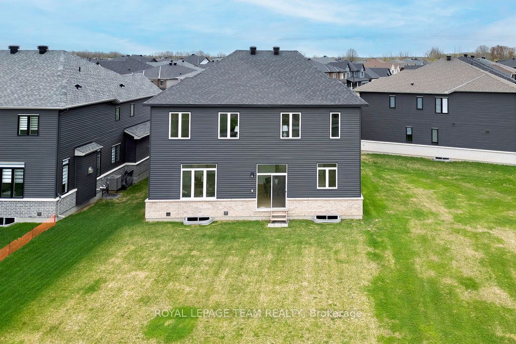 590 Anchor Circle Property Photo 48