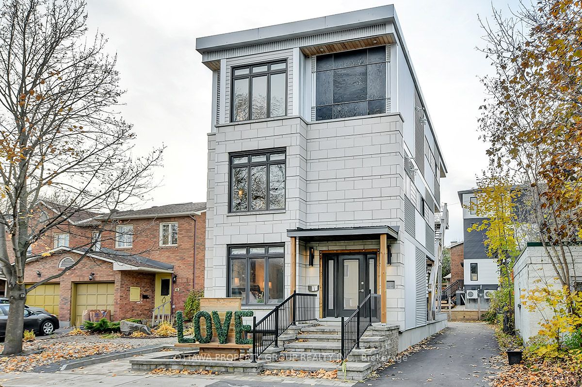#b - 10 Chestnut Street Property Photo 1