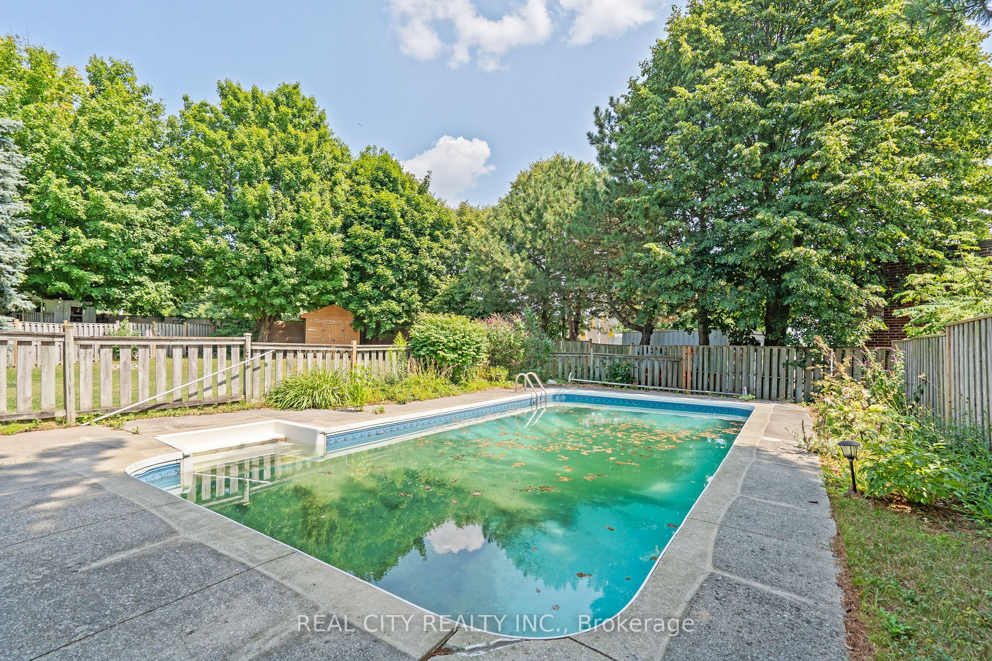 276 Blue Forest Place Property Photo 1