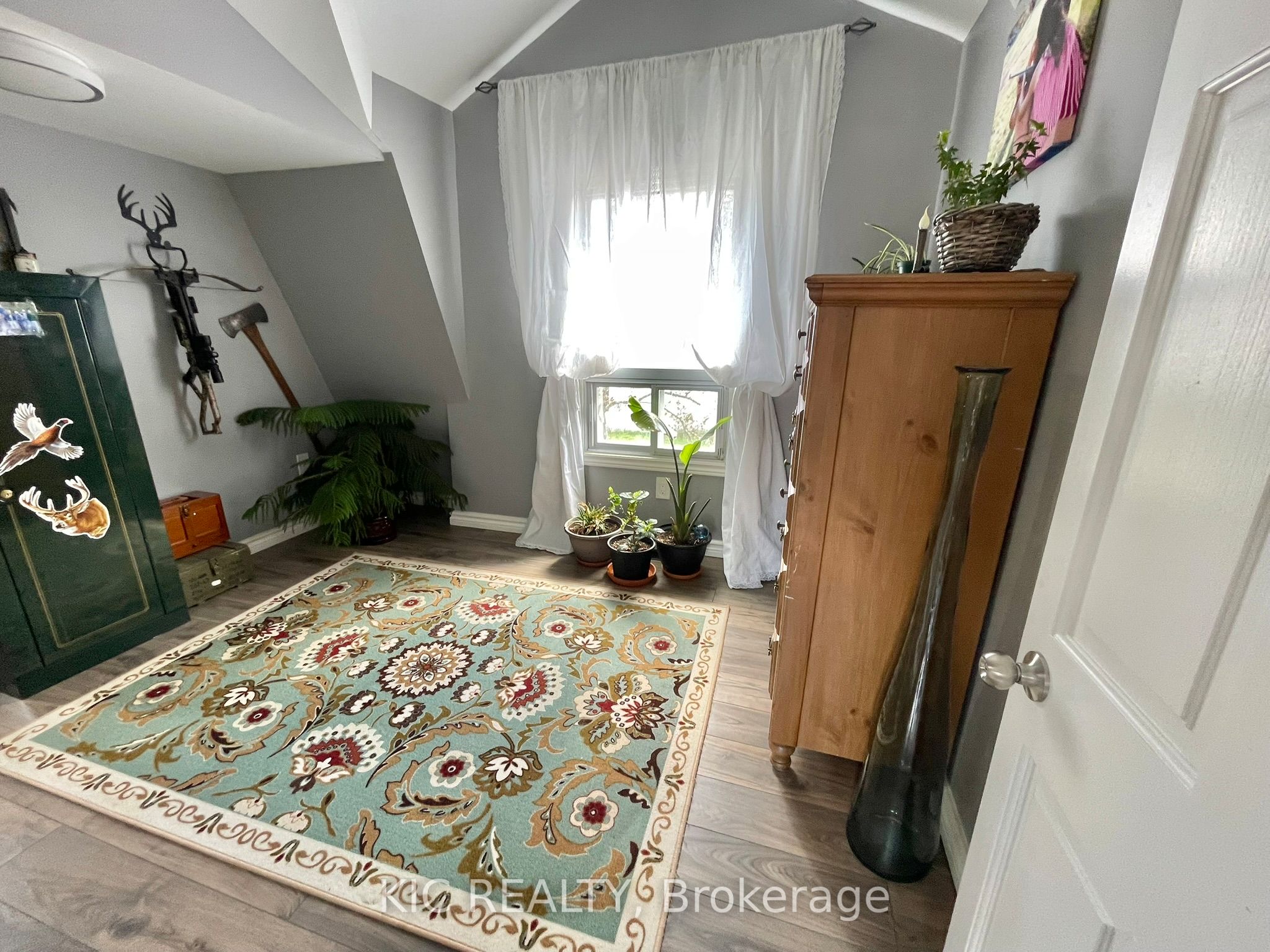 668 Church Street Property Photo 20