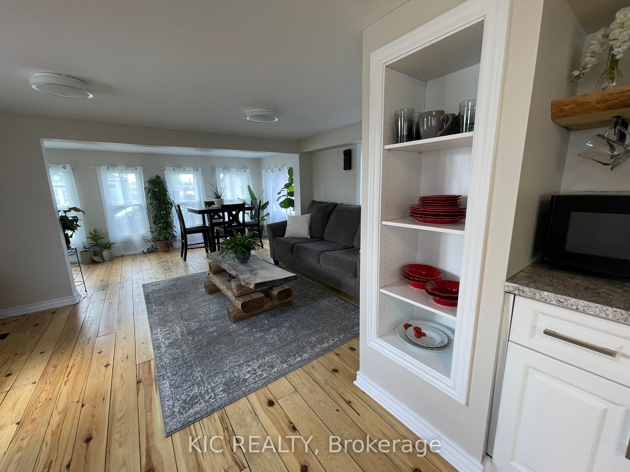 668 Church Street Property Photo 26