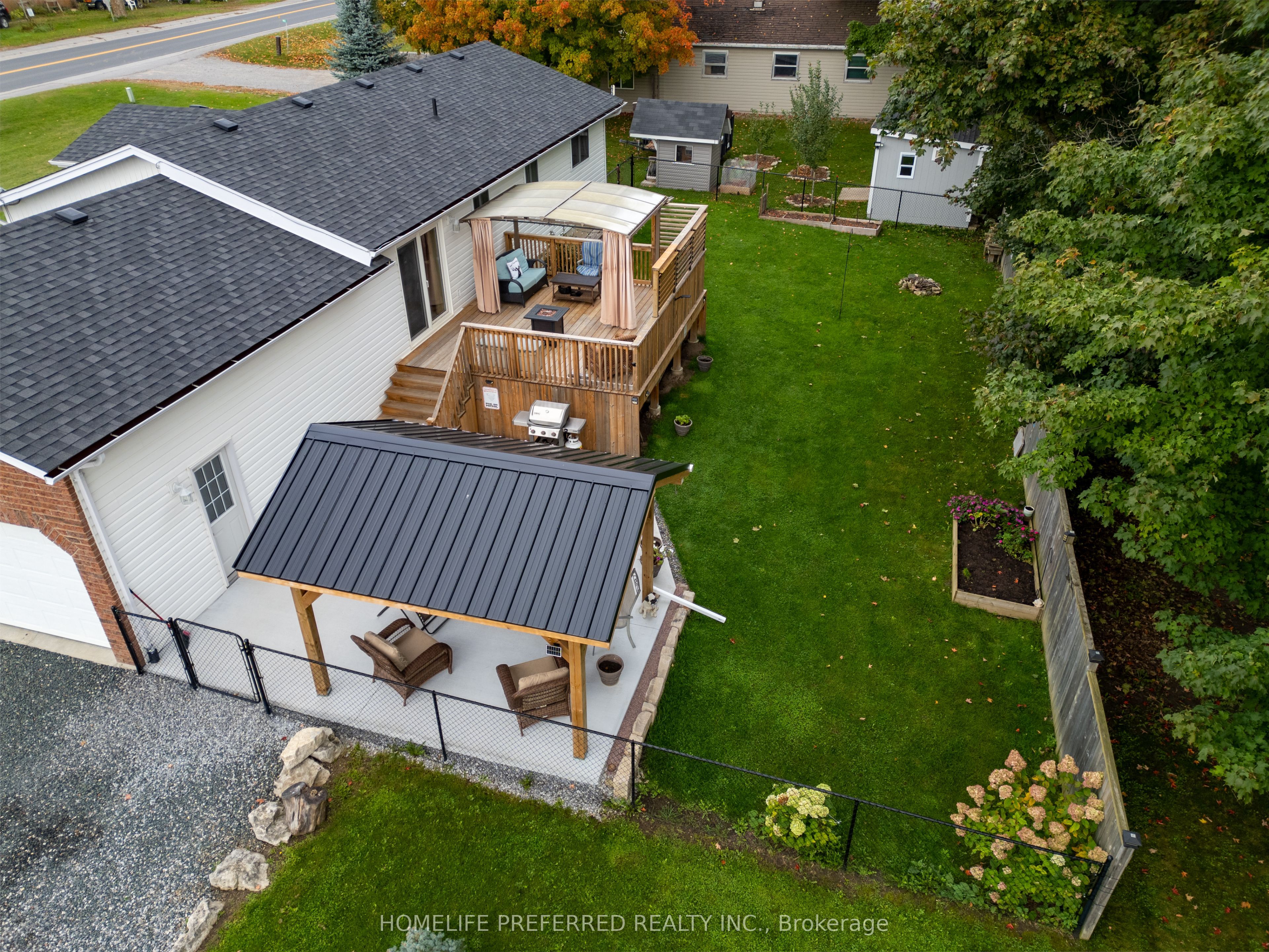 2445 Workman Street Property Photo 4