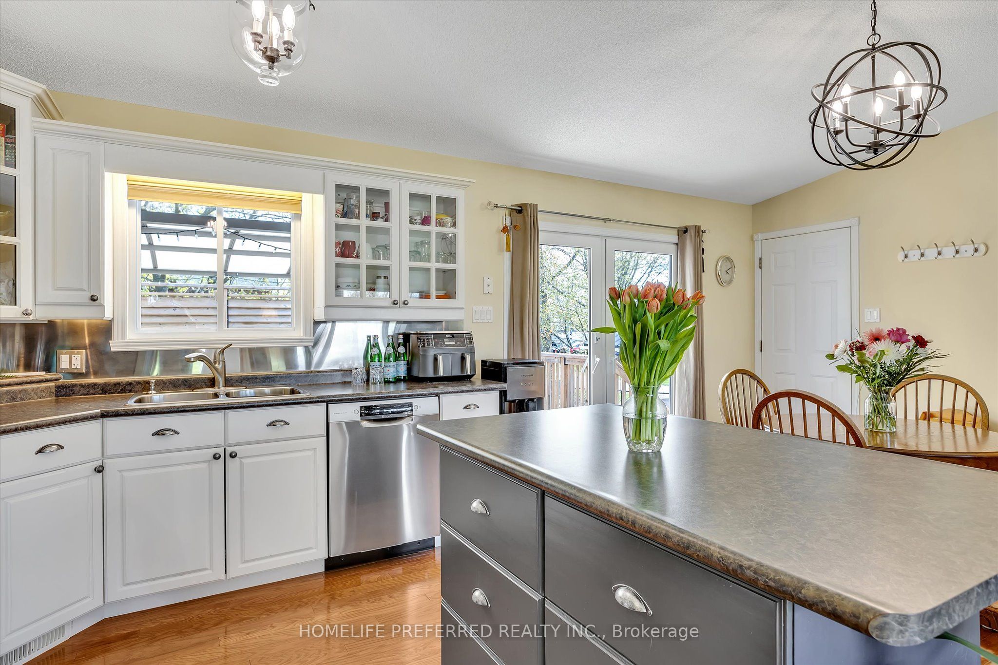 2445 Workman Street Property Photo 15
