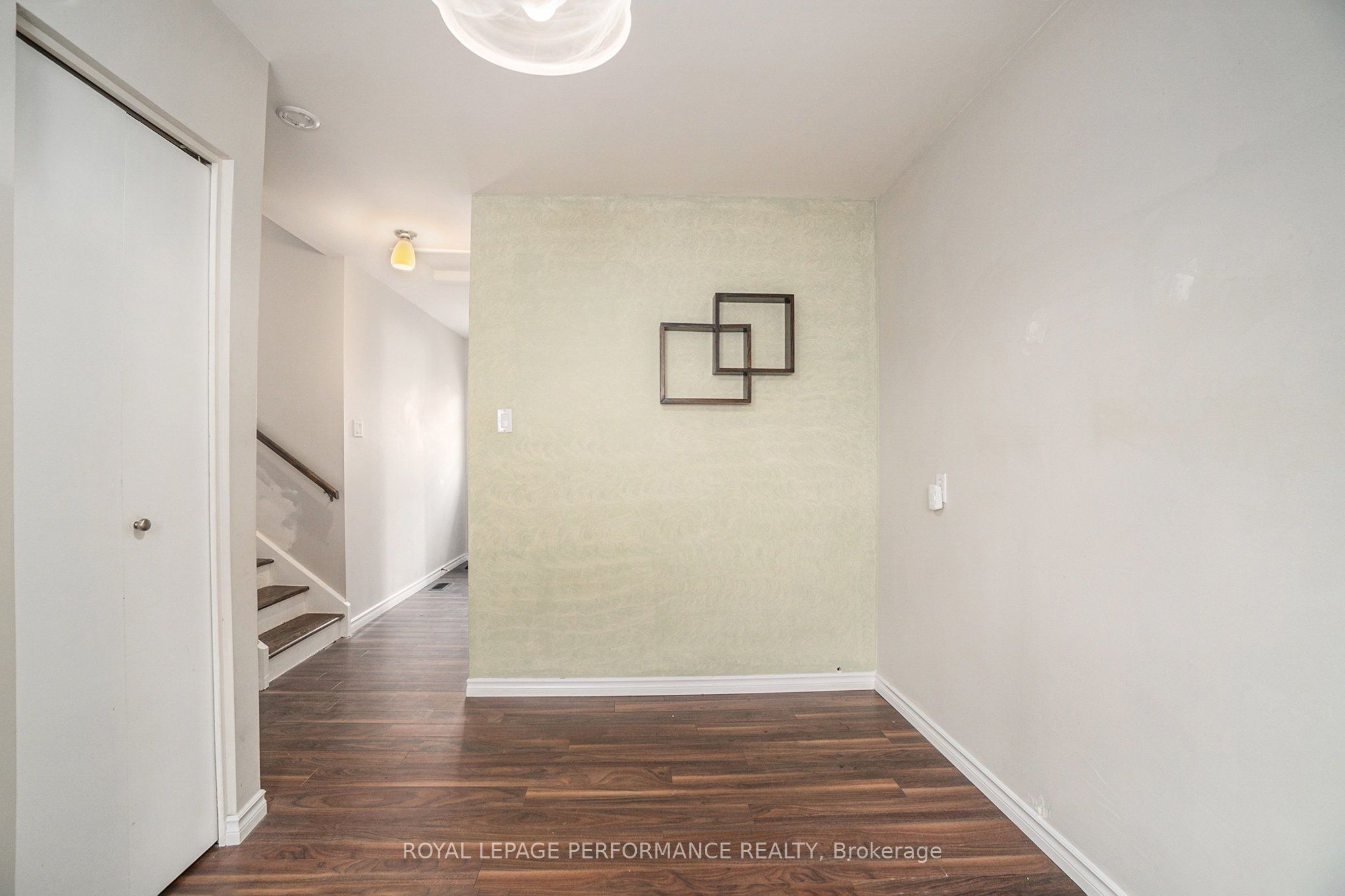 770 Eastvale Drive Property Photo 6