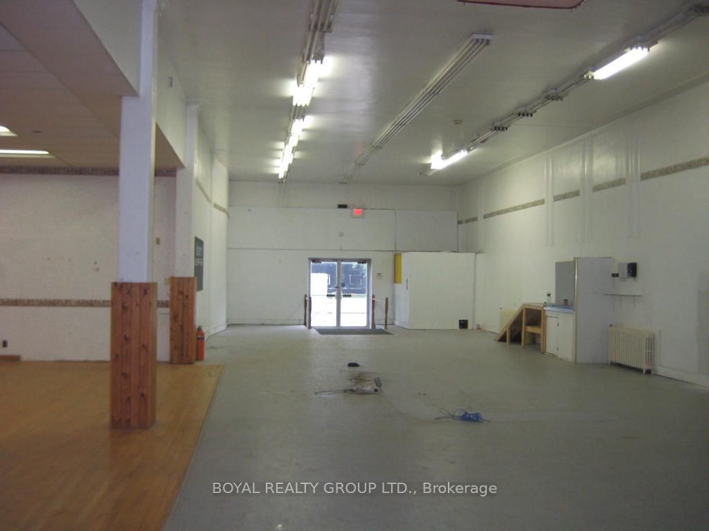 605 Victoria Avenue E Property Photo 8