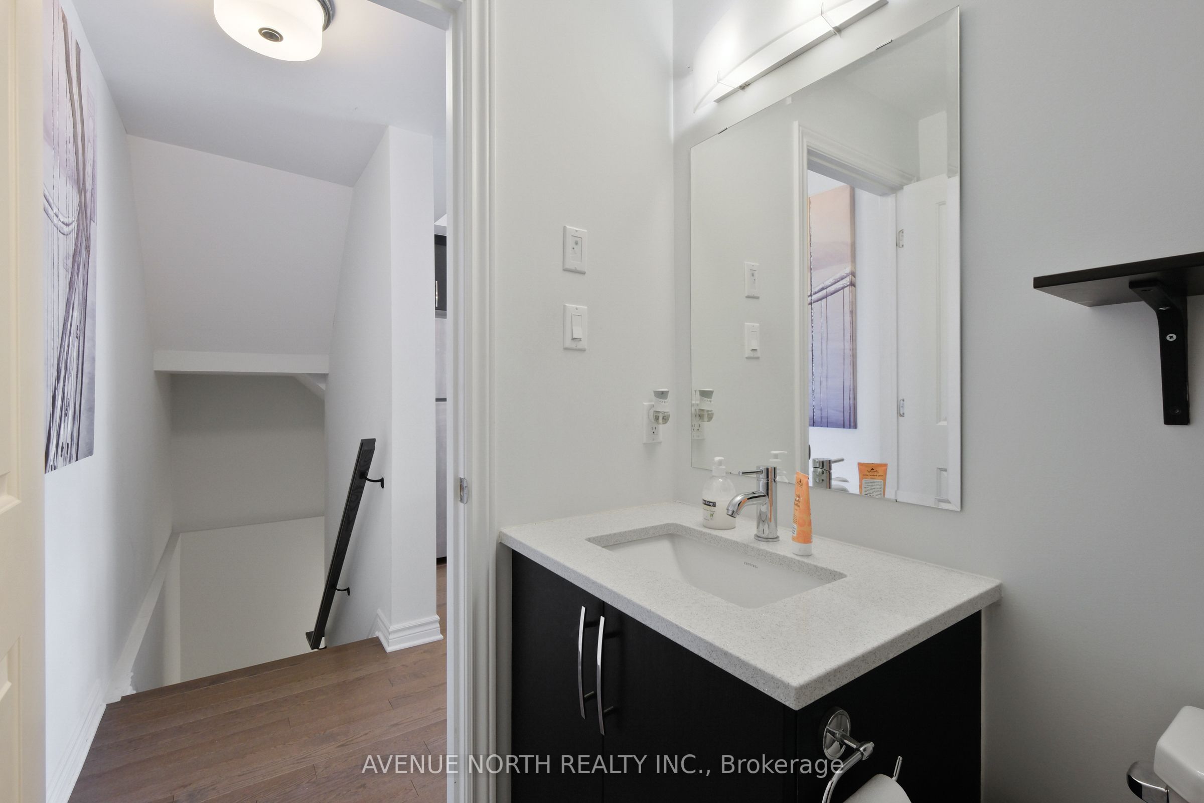 365 Axis Way Property Photo 19