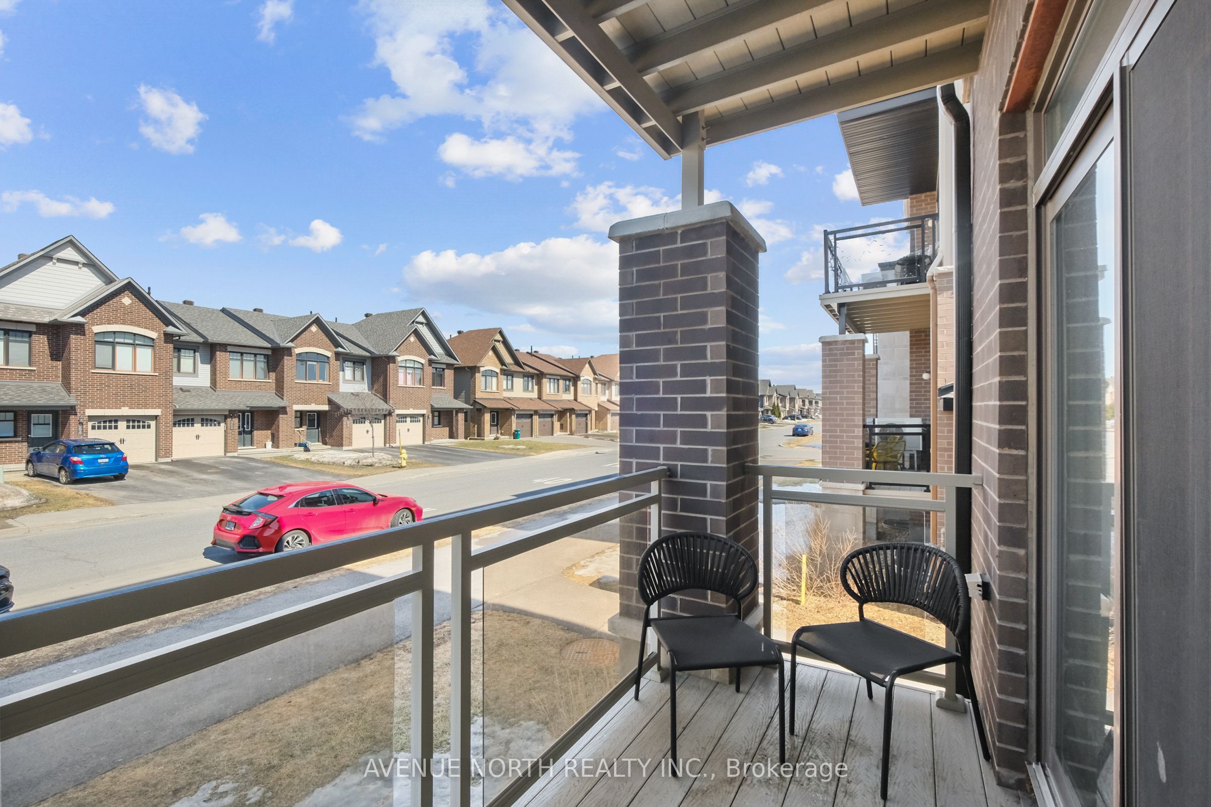365 Axis Way Property Photo 32