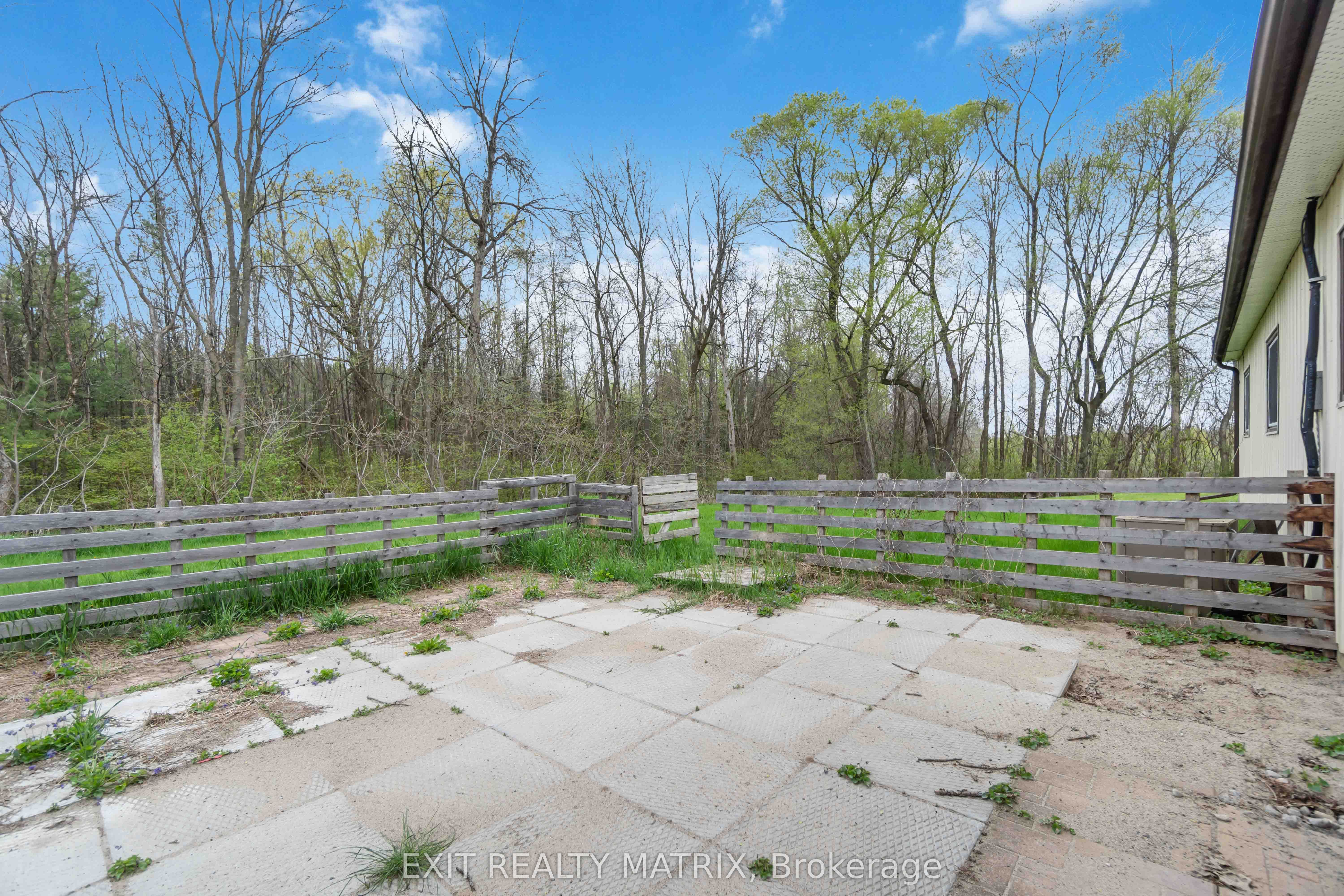 #5 - 2039 County Rd 44 Property Photo 15