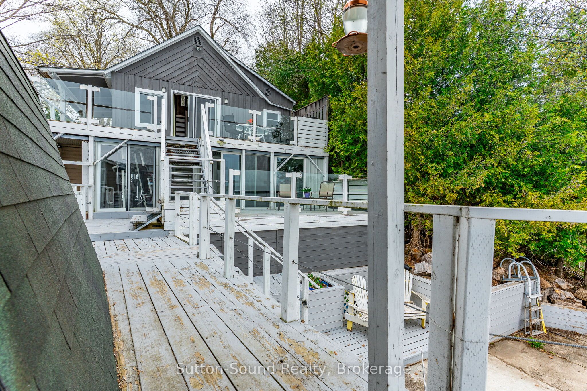 24 Islandview Drive Property Photo 6