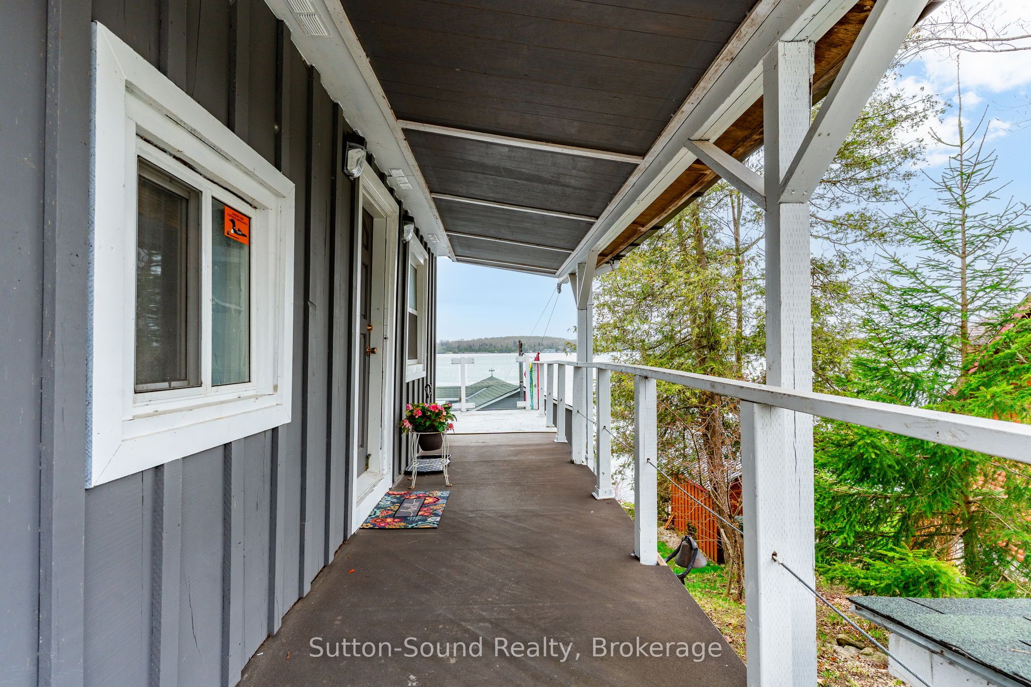 24 Islandview Drive Property Photo 12