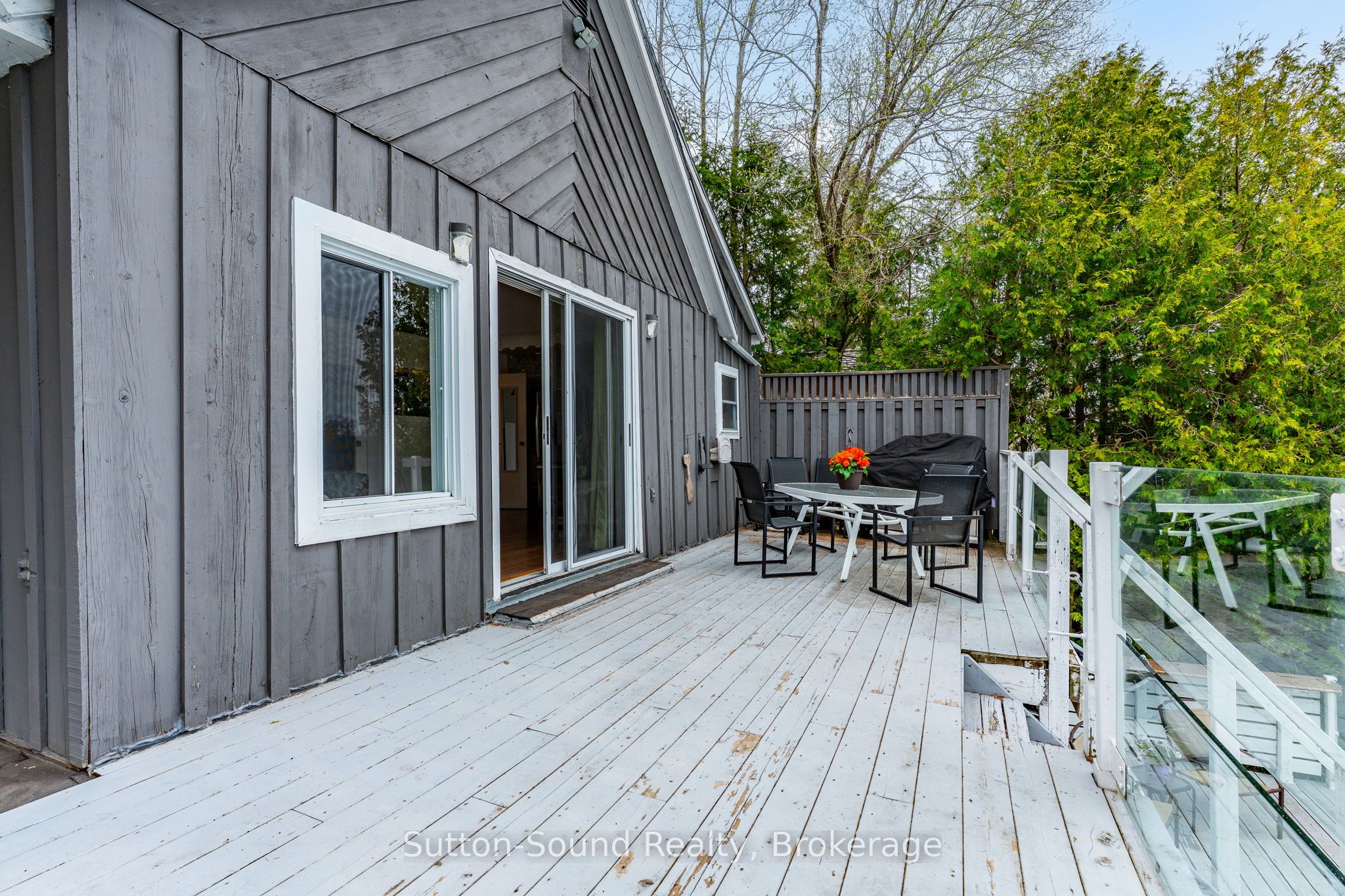24 Islandview Drive Property Photo 13