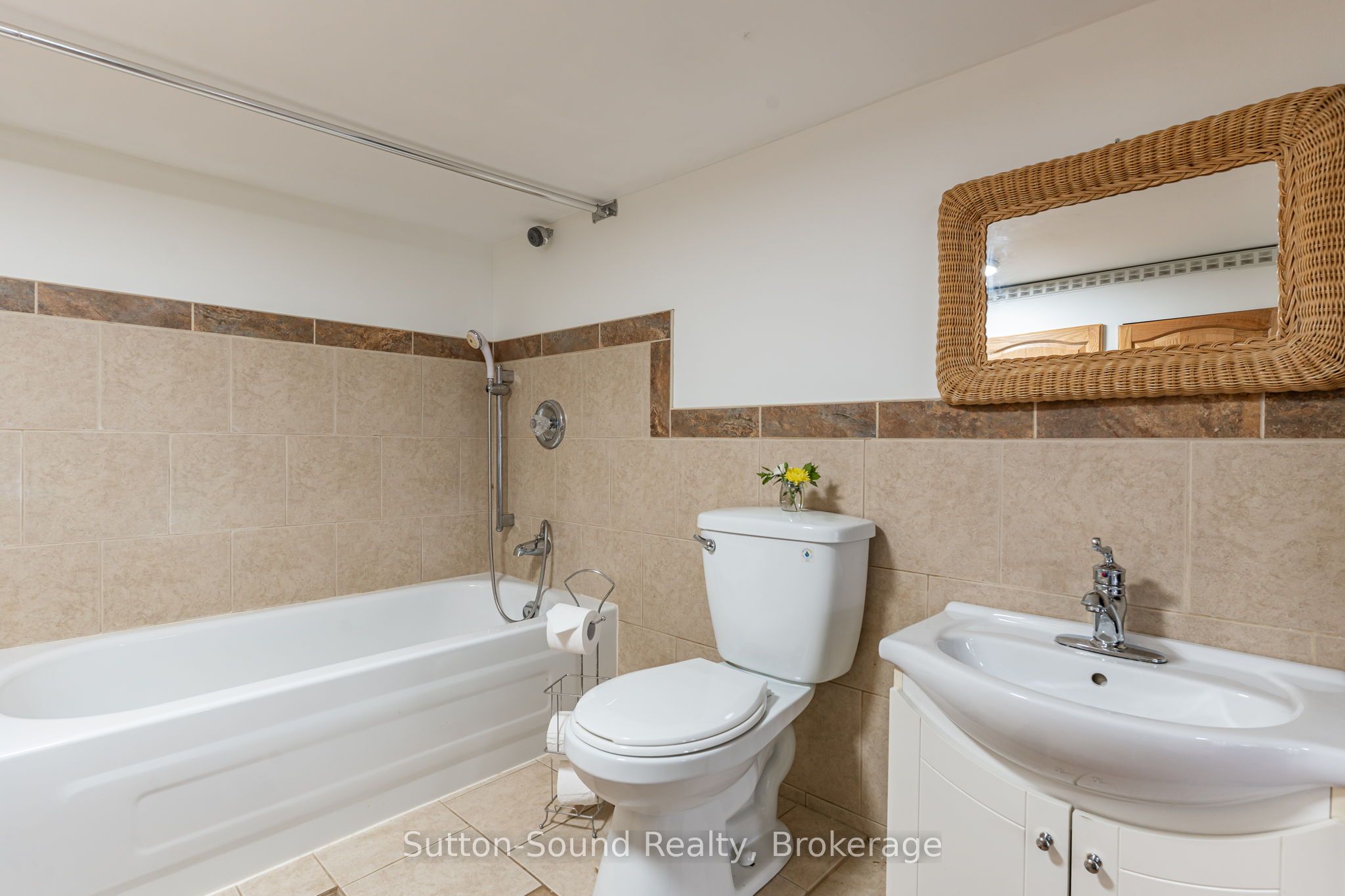 24 Islandview Drive Property Photo 30