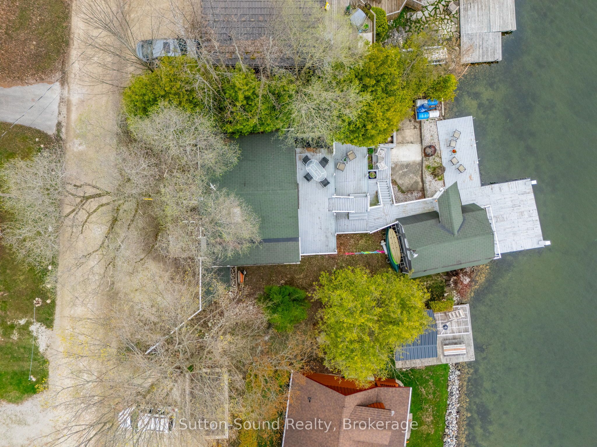 24 Islandview Drive Property Photo 46
