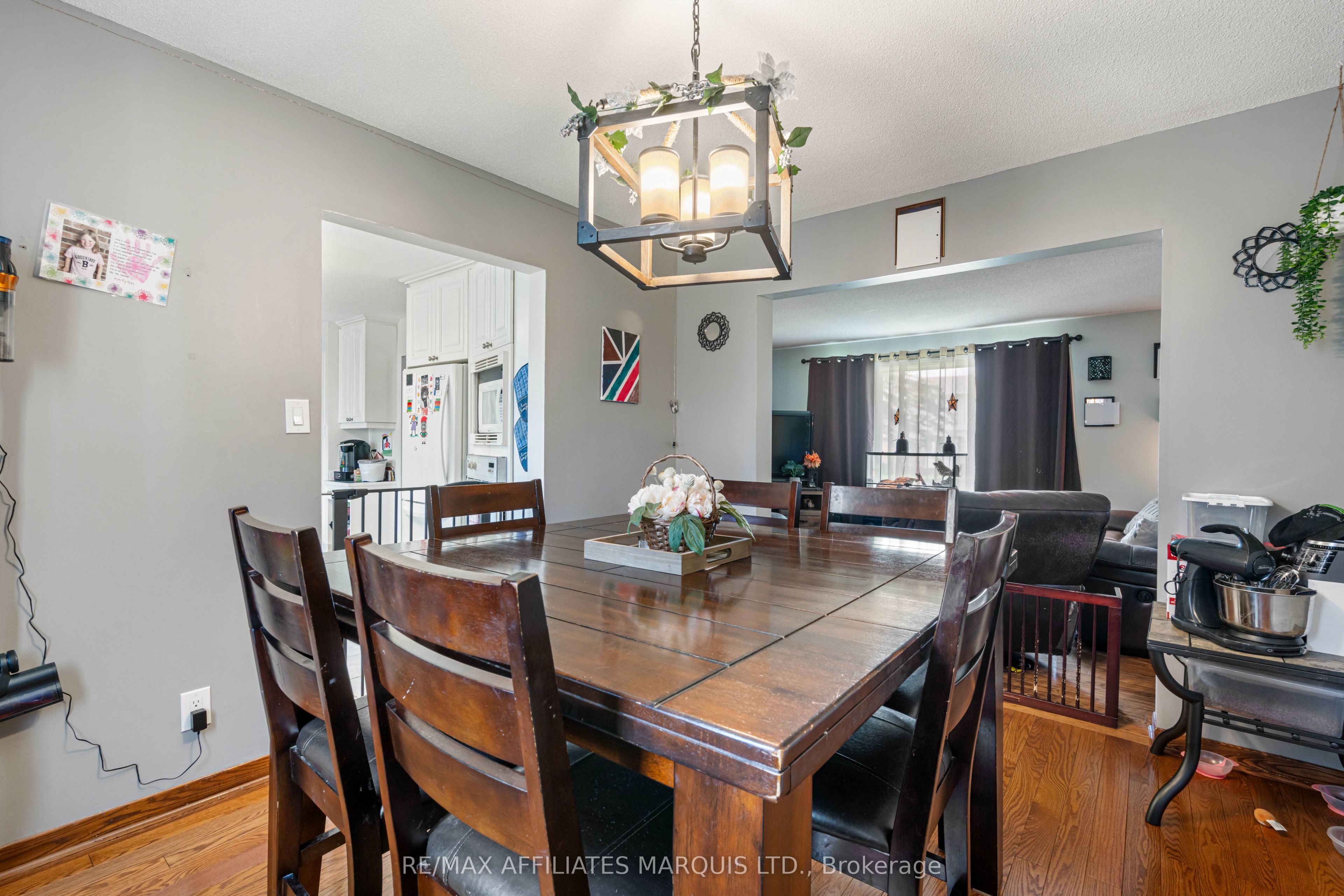 1514 Catherine Street Property Photo 15