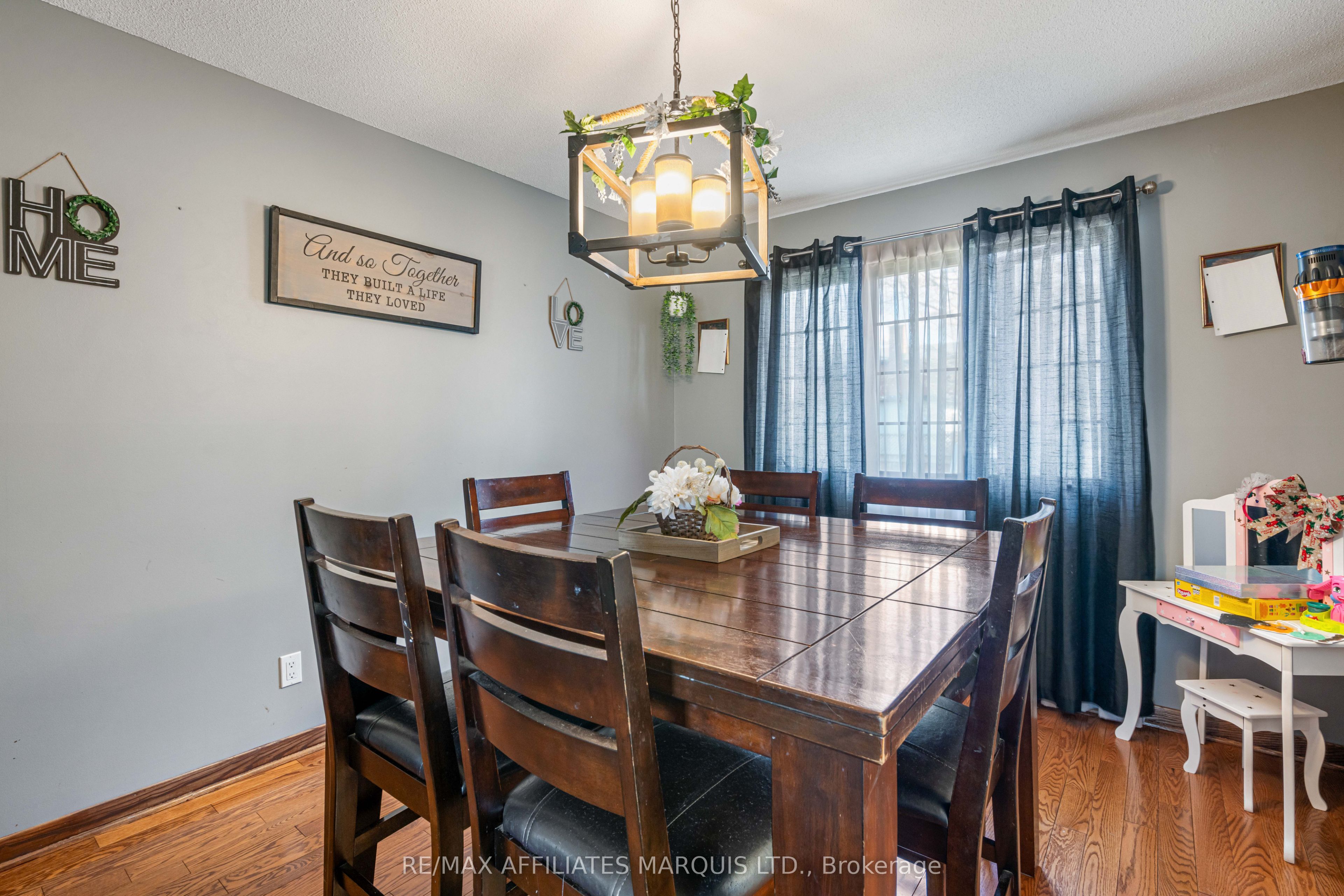 1514 Catherine Street Property Photo 16