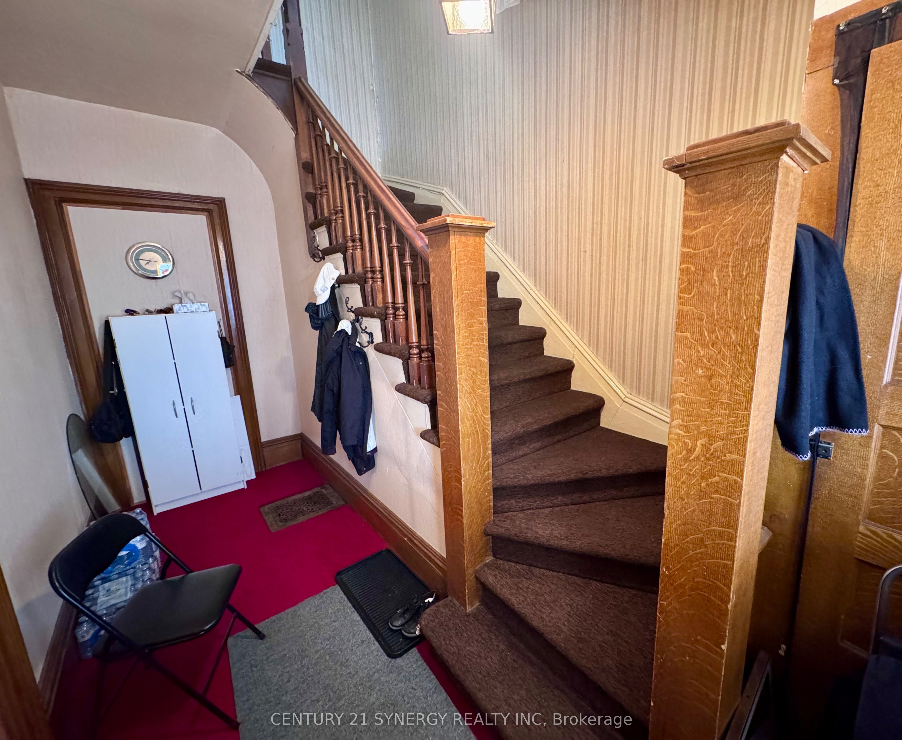 86 Brockville St Property Photo 11