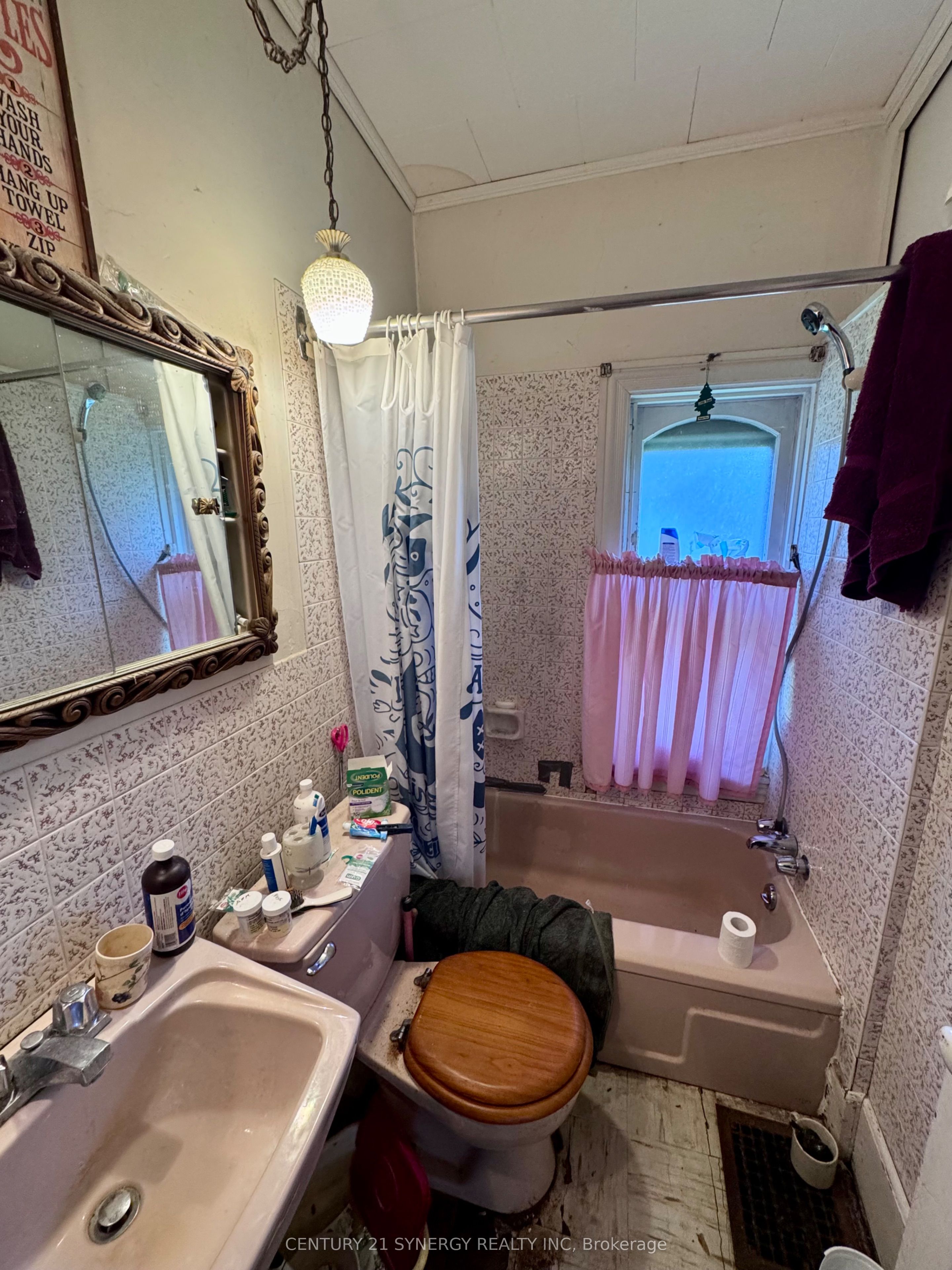 86 Brockville St Property Photo 25