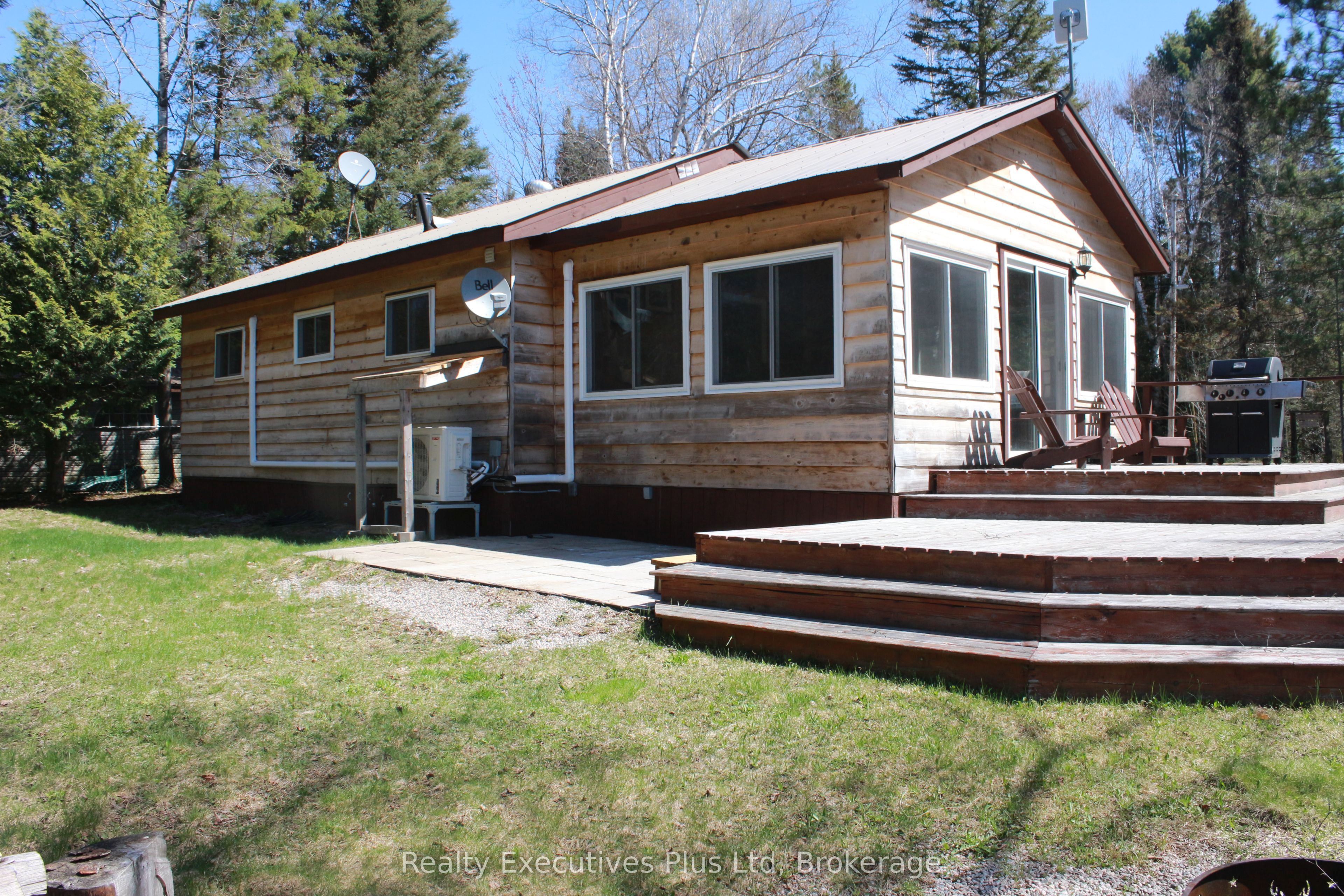 502 Deer Lake Road Property Photo 4