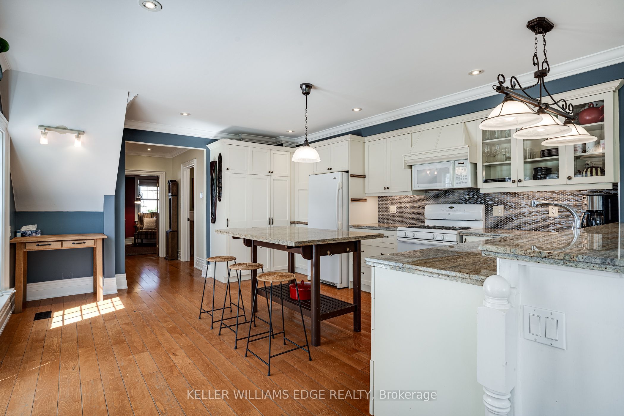849 Beach Boulevard Property Photo 9