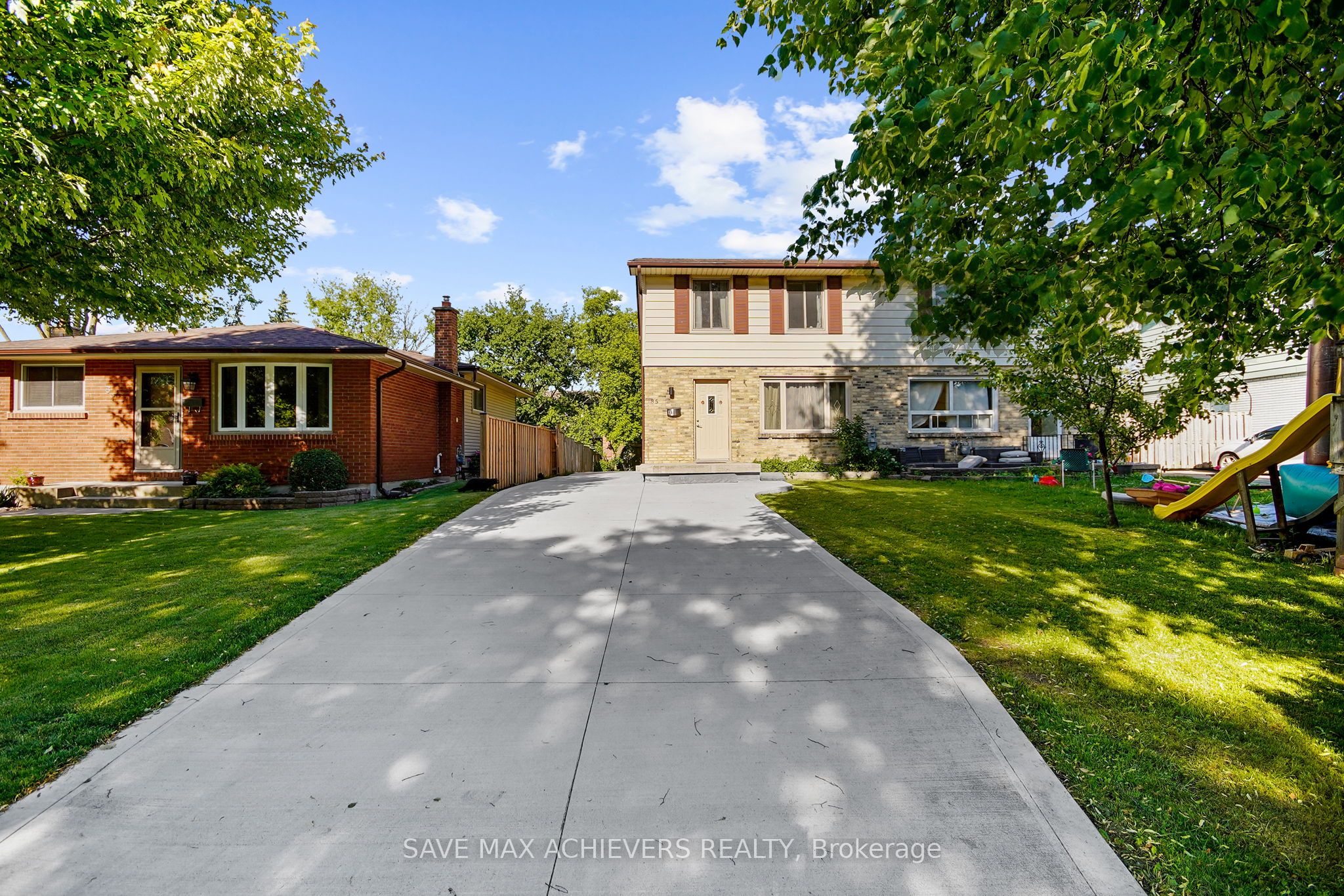 85 Kintail Crescent Property Photo 1