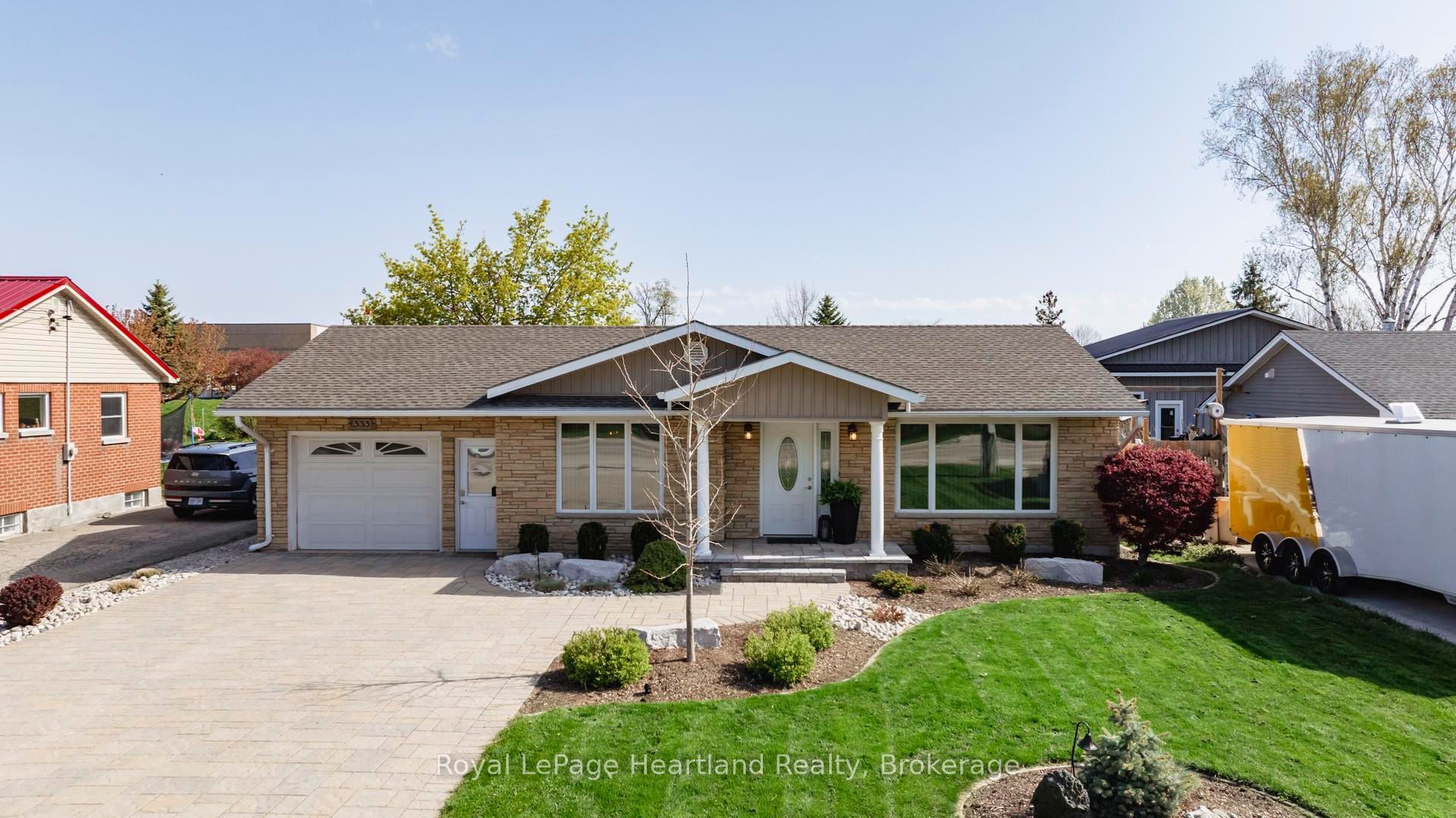 333 Ontario Street Property Photo 1